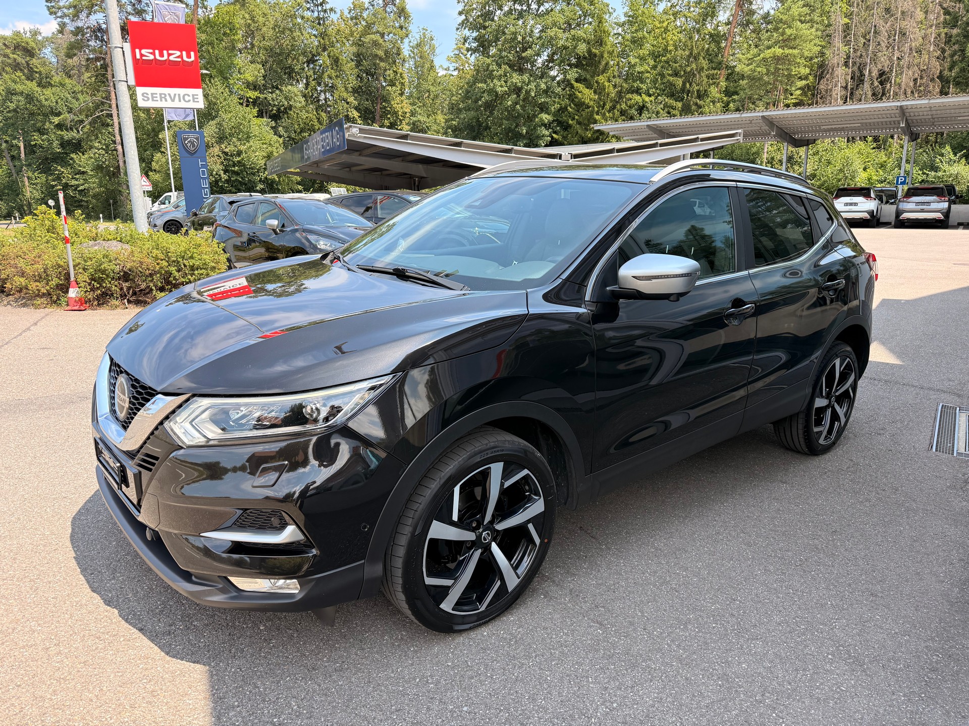 NISSAN Qashqai 1.7 dCi tekna+4x4 Anhängerkupplung 2t-image-1