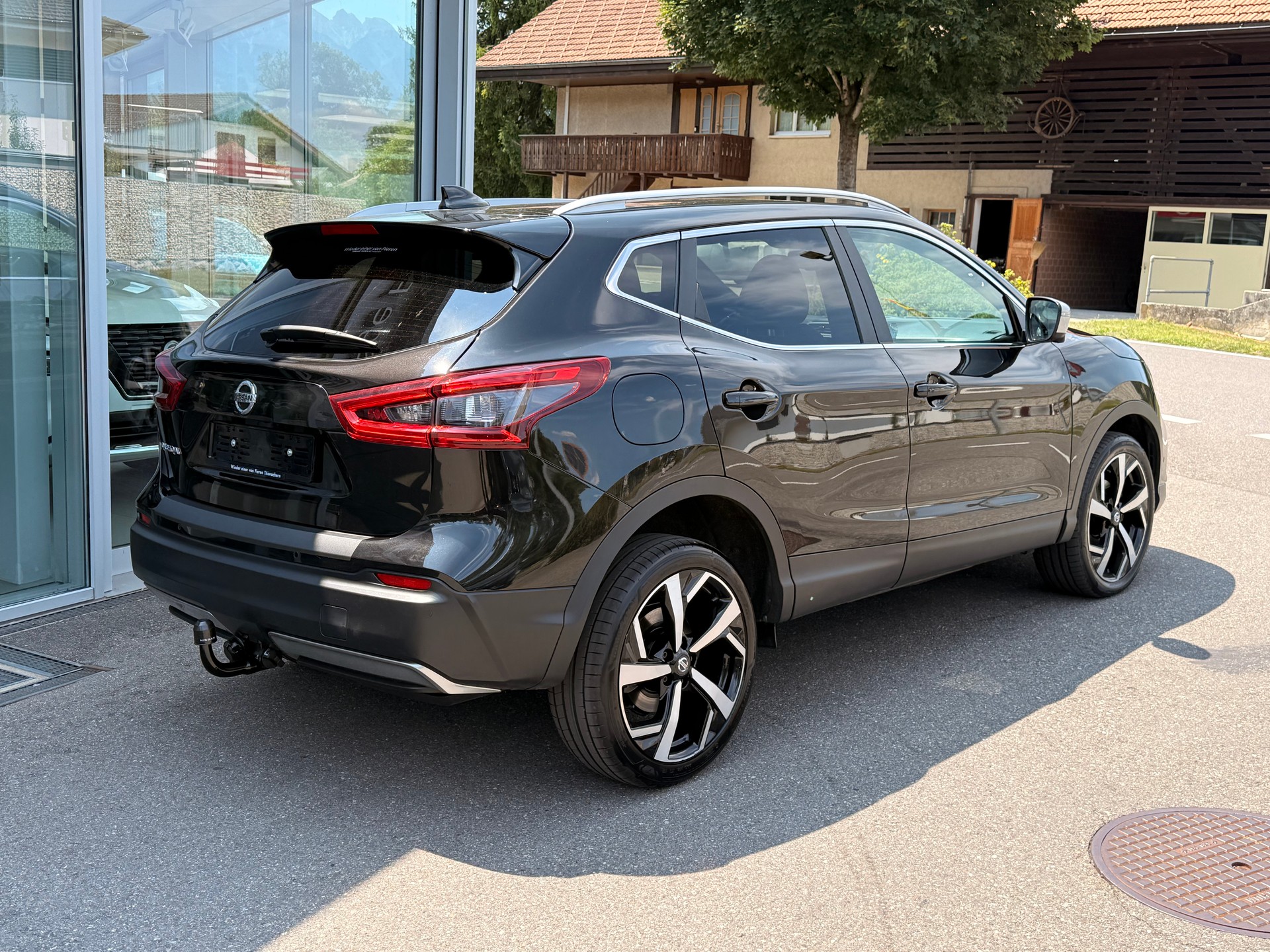 NISSAN Qashqai 1.7 dCi tekna+4x4 Anhängerkupplung 2t-image-3