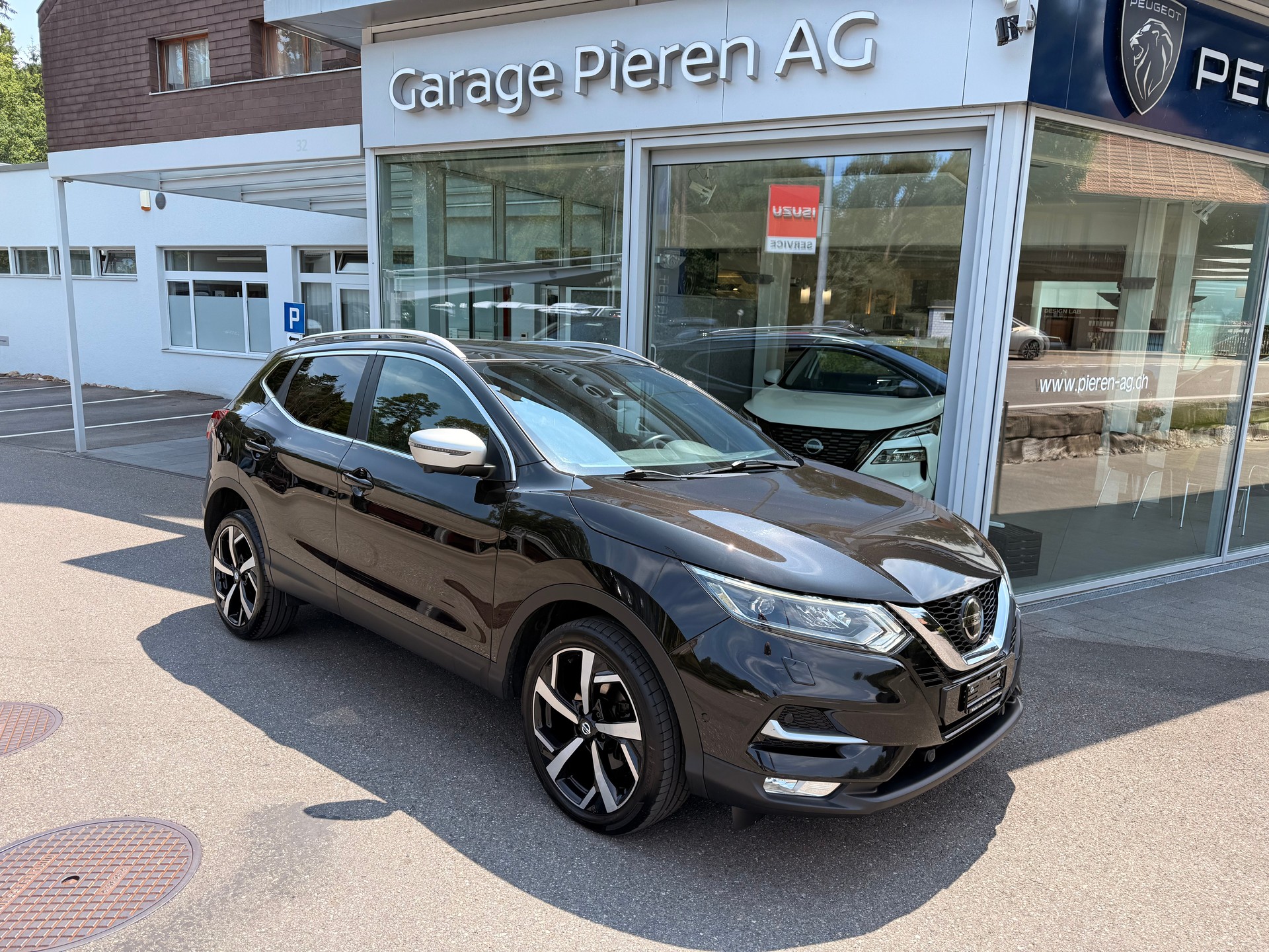 NISSAN Qashqai 1.7 dCi tekna+4x4 Anhängerkupplung 2t