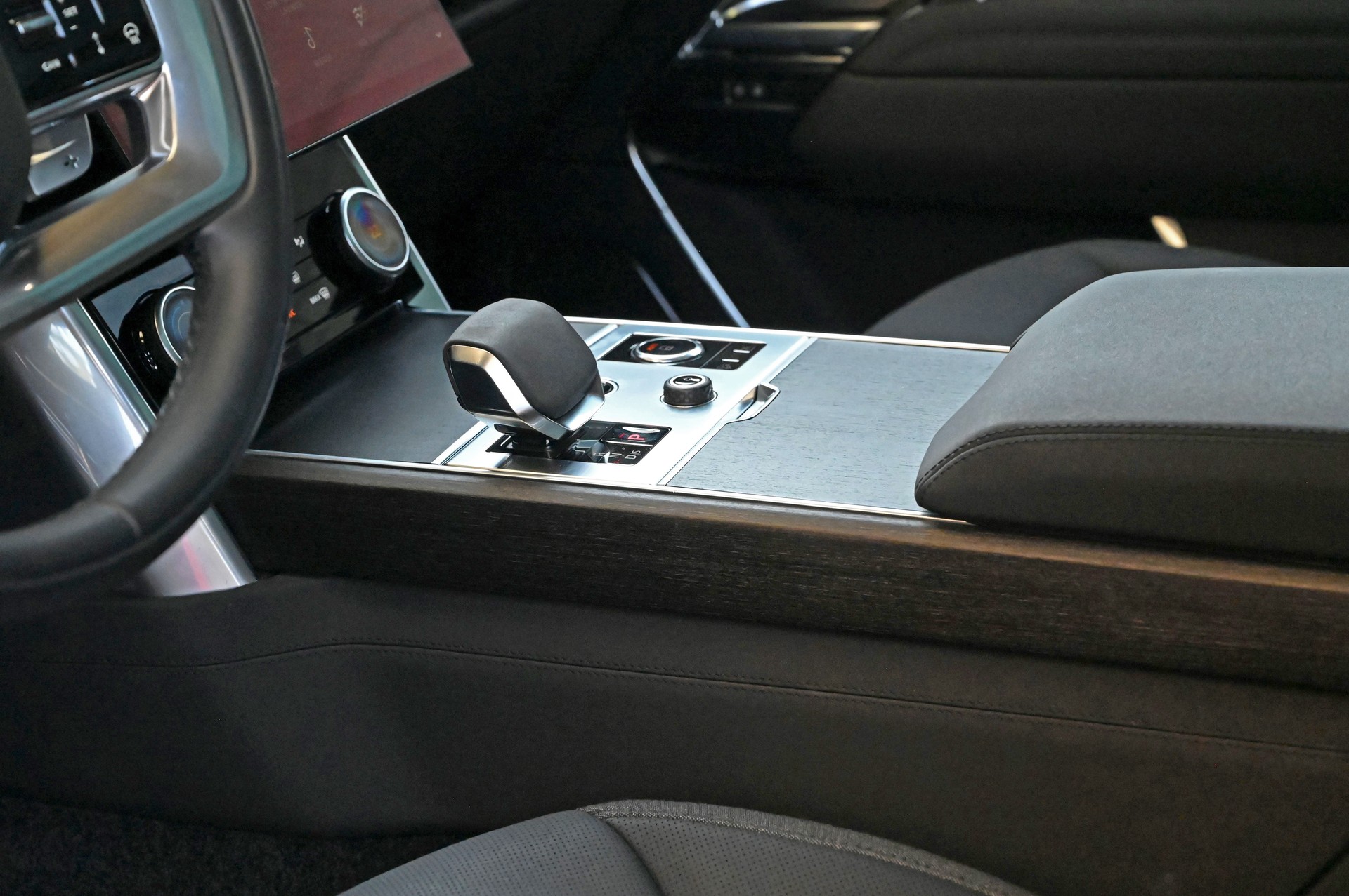 LAND ROVER Range Rover D350 3.0D I6 MHEV HSE Automatic-image-12