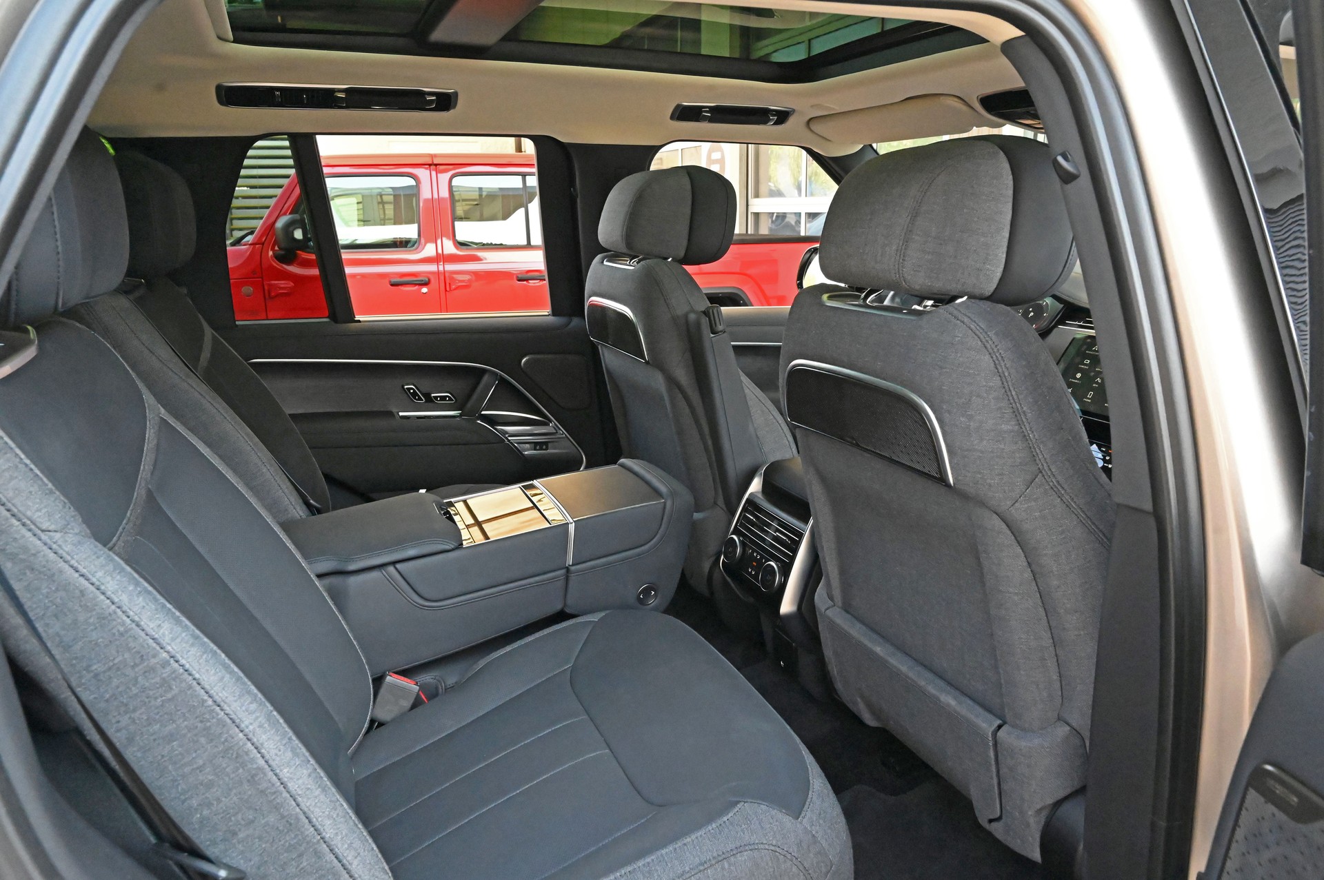 LAND ROVER Range Rover D350 3.0D I6 MHEV HSE Automatic-image-21