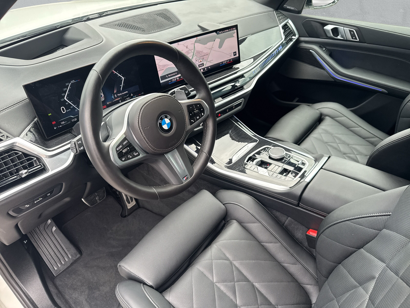 BMW X5 30d M Sport xDrive (CH) AHK 3.5T ** 7 Places **-image-20