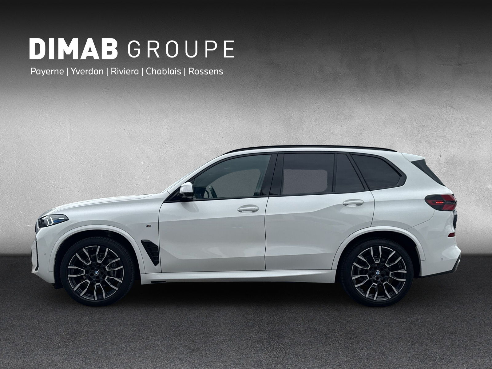 BMW X5 30d M Sport xDrive (CH) AHK 3.5T ** 7 Places **-image-1