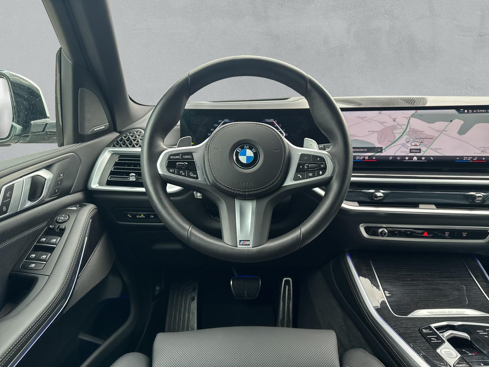 BMW X5 30d M Sport xDrive (CH) AHK 3.5T ** 7 Places **-image-15