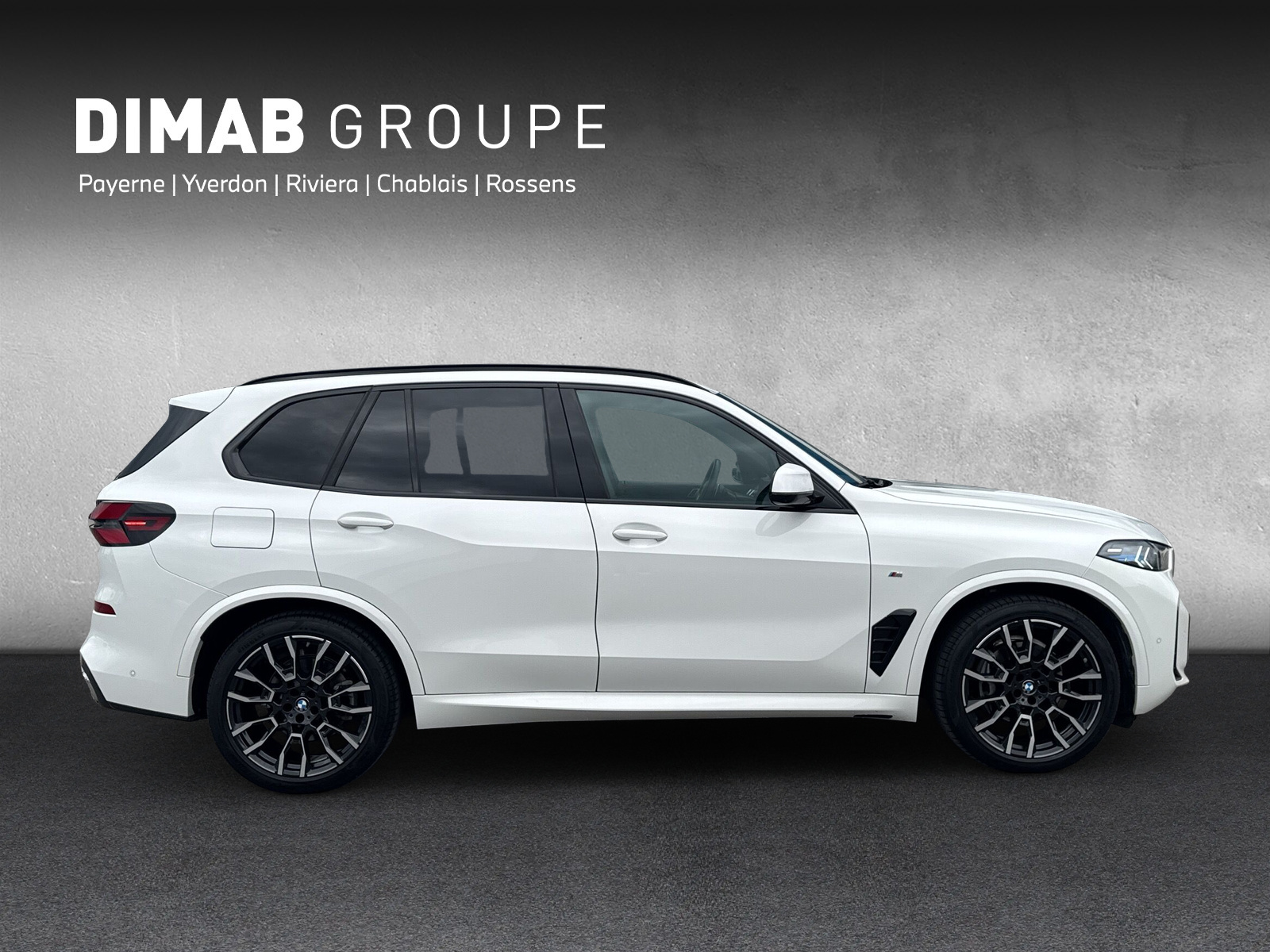 BMW X5 30d M Sport xDrive (CH) AHK 3.5T ** 7 Places **-image-5
