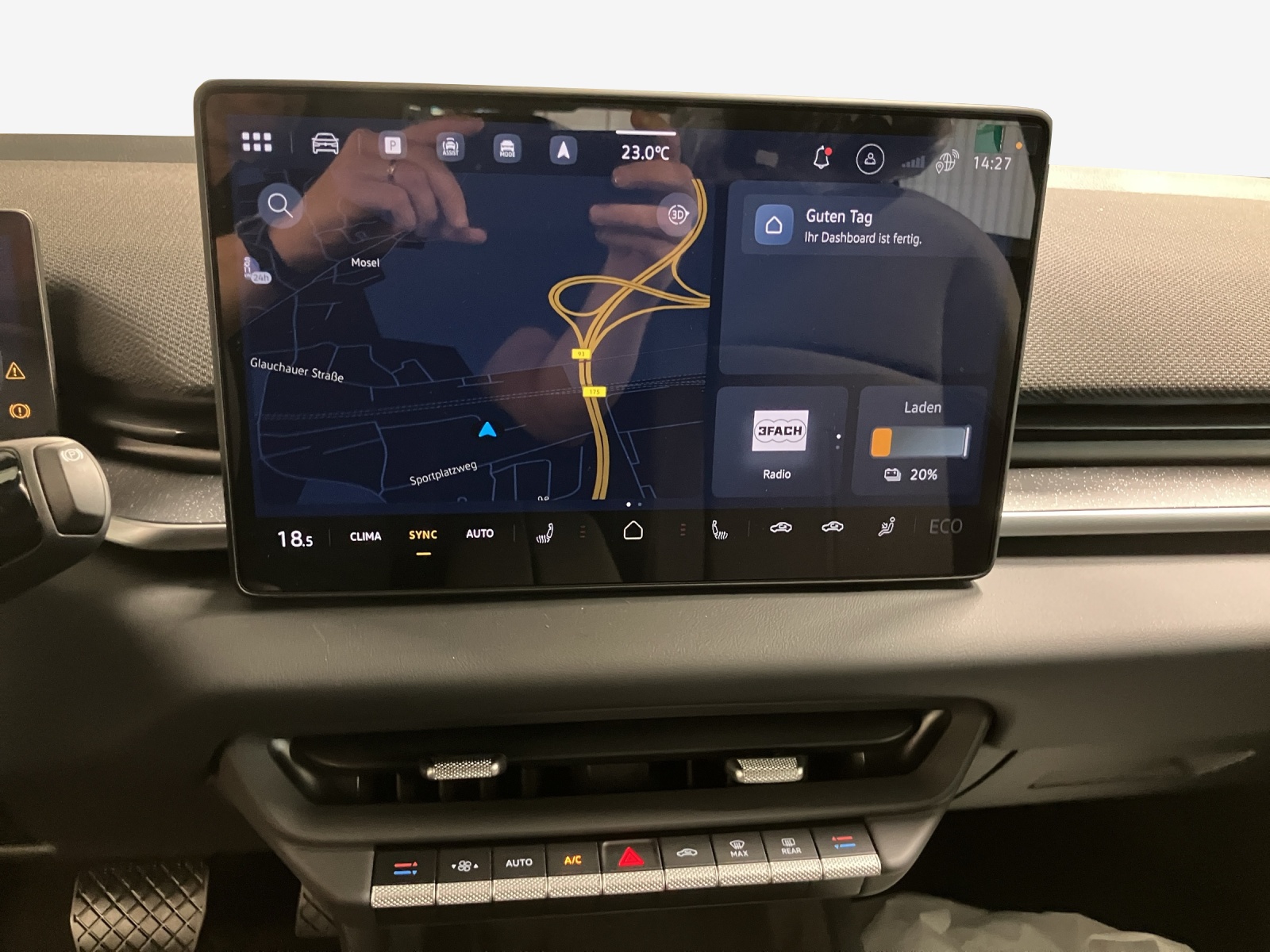 VW ID.3 Neo 50 kWh 170PS Life-image-10