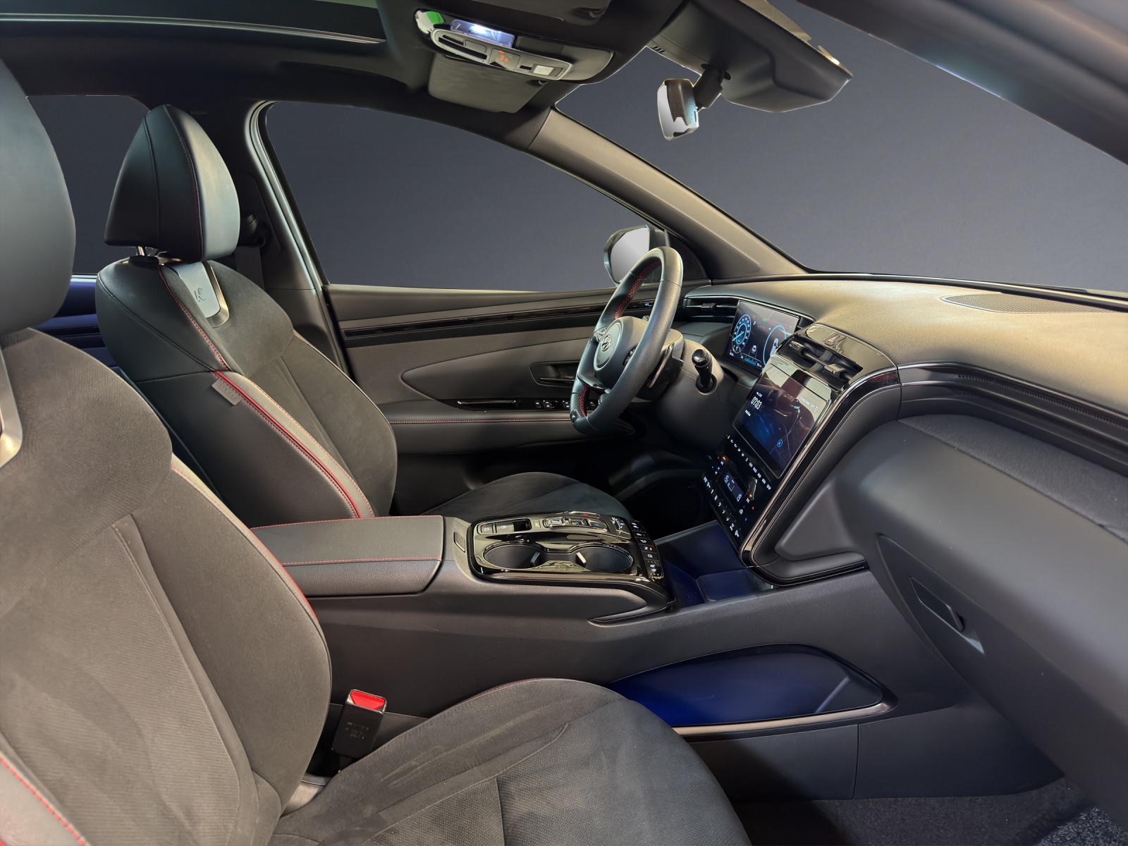 HYUNDAI Tucson 1.6HEV NLi LUX 4WD-image-9