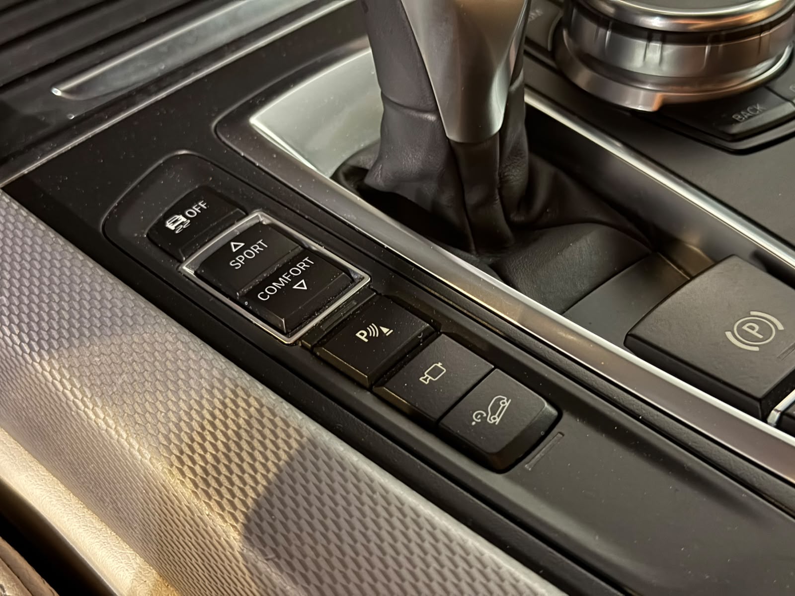 BMW X5 xDrive M50d Steptronic-image-5