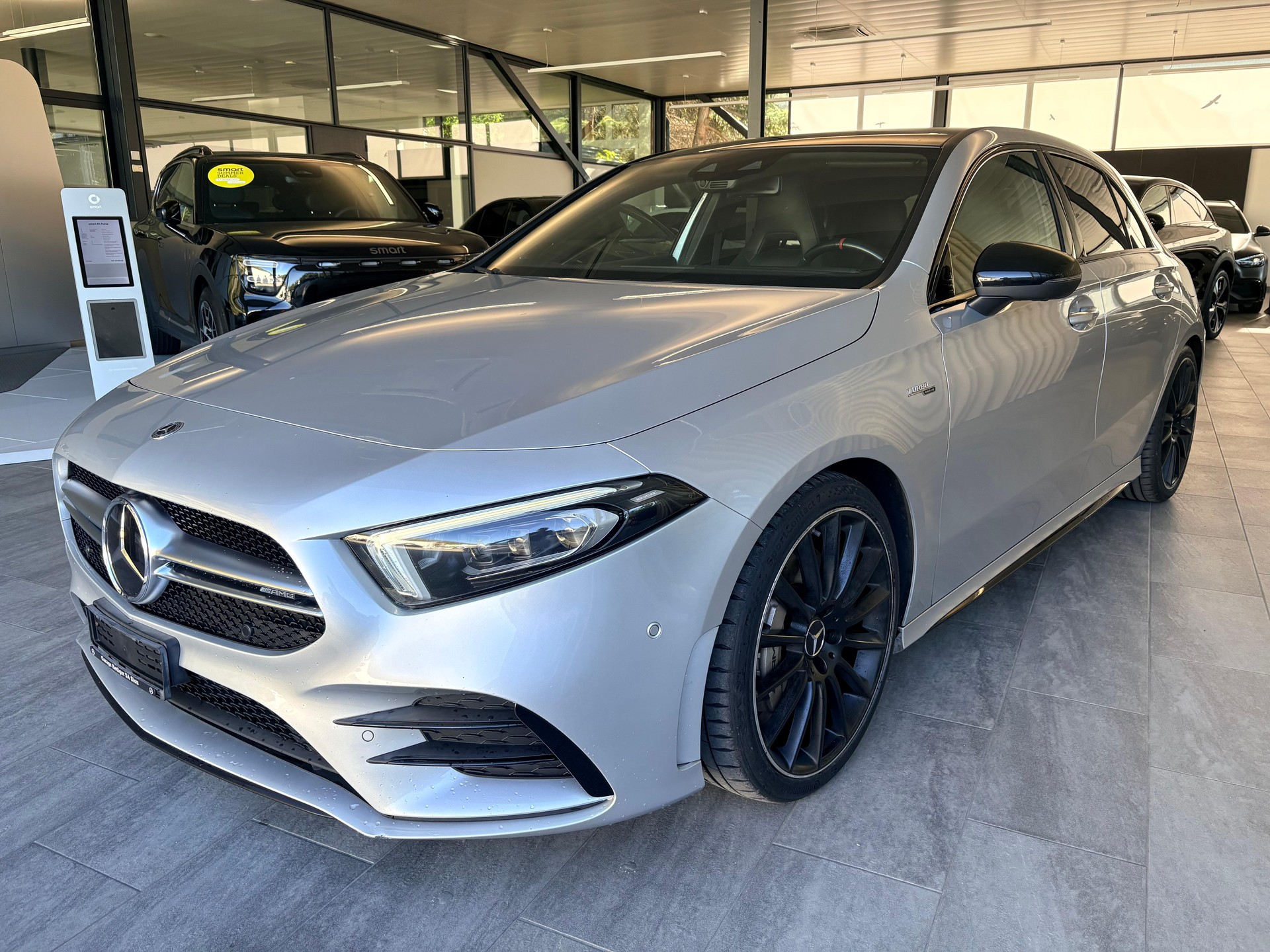 MERCEDES-BENZ A 35 AMG 4matic-image-1