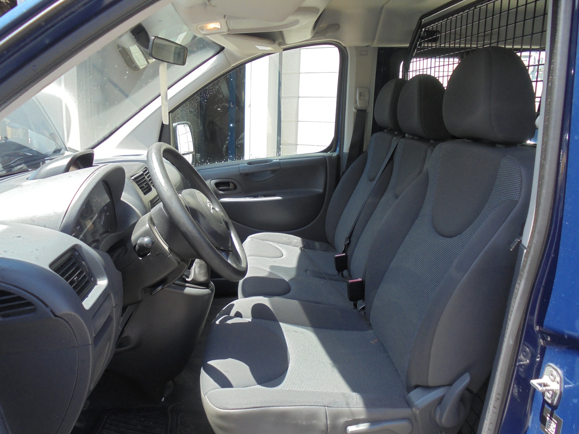CITROEN Jumpy 2.0HDi L2H1 Seduction-image-7