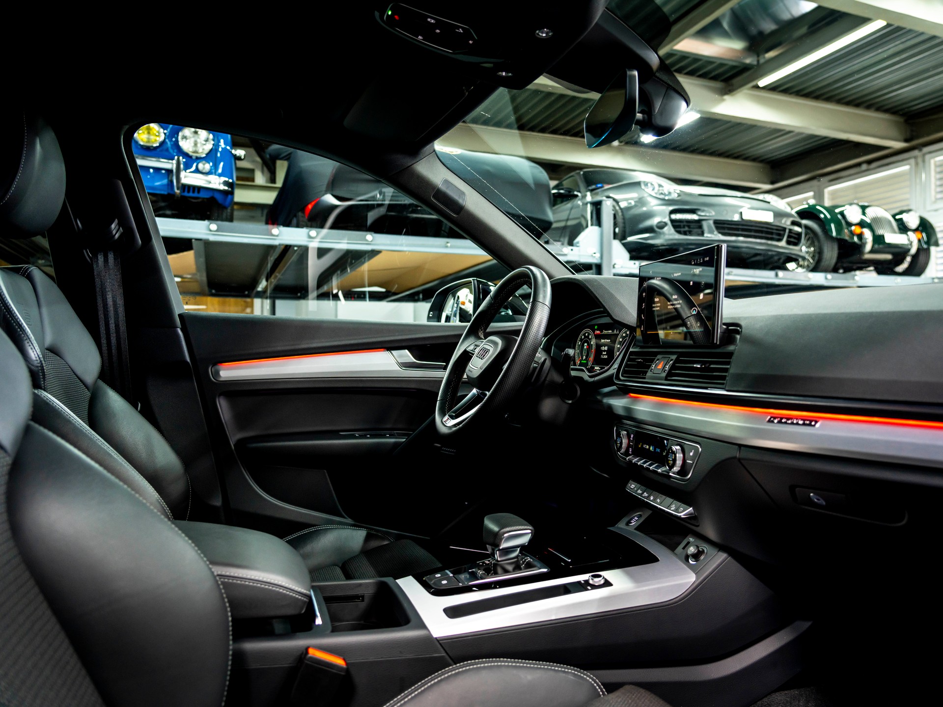 AUDI Q5 45 TFSI S-line quattro S-tronic-image-23
