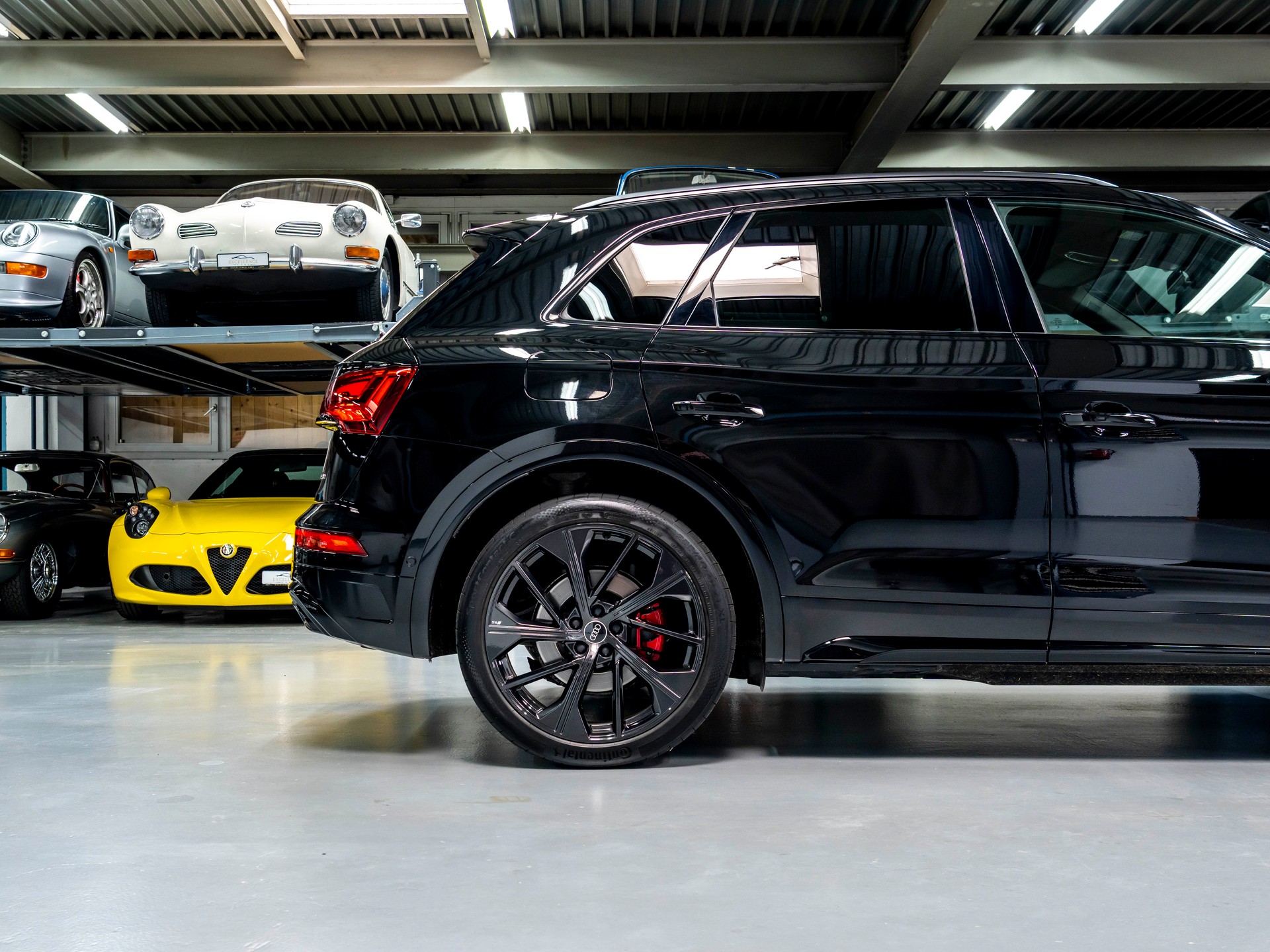 AUDI Q5 45 TFSI S-line quattro S-tronic-image-10