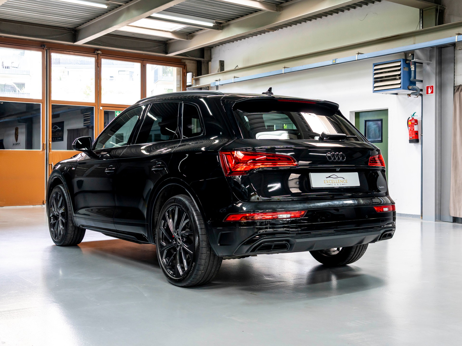 AUDI Q5 45 TFSI S-line quattro S-tronic-image-7