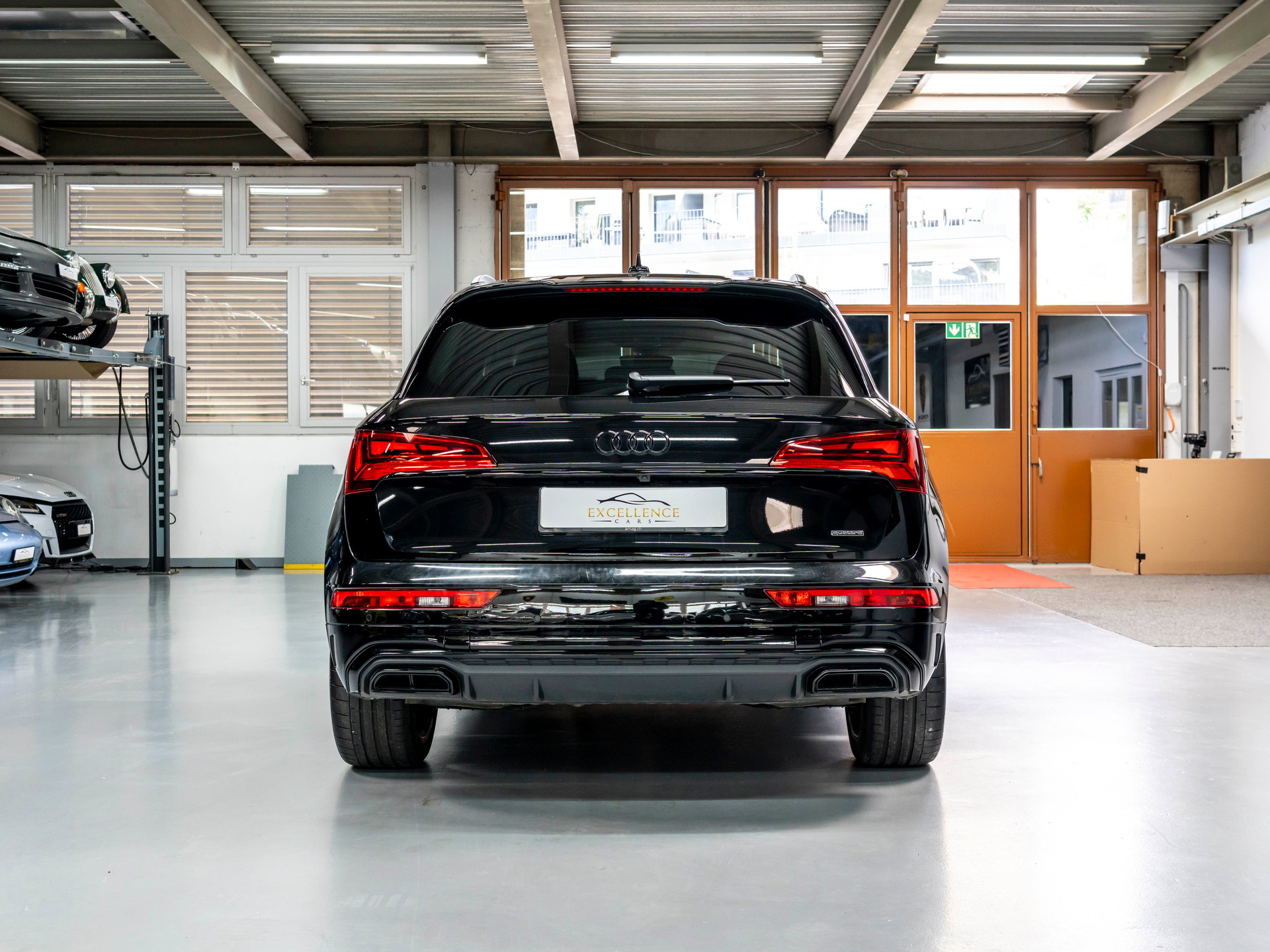 AUDI Q5 45 TFSI S-line quattro S-tronic-image-6
