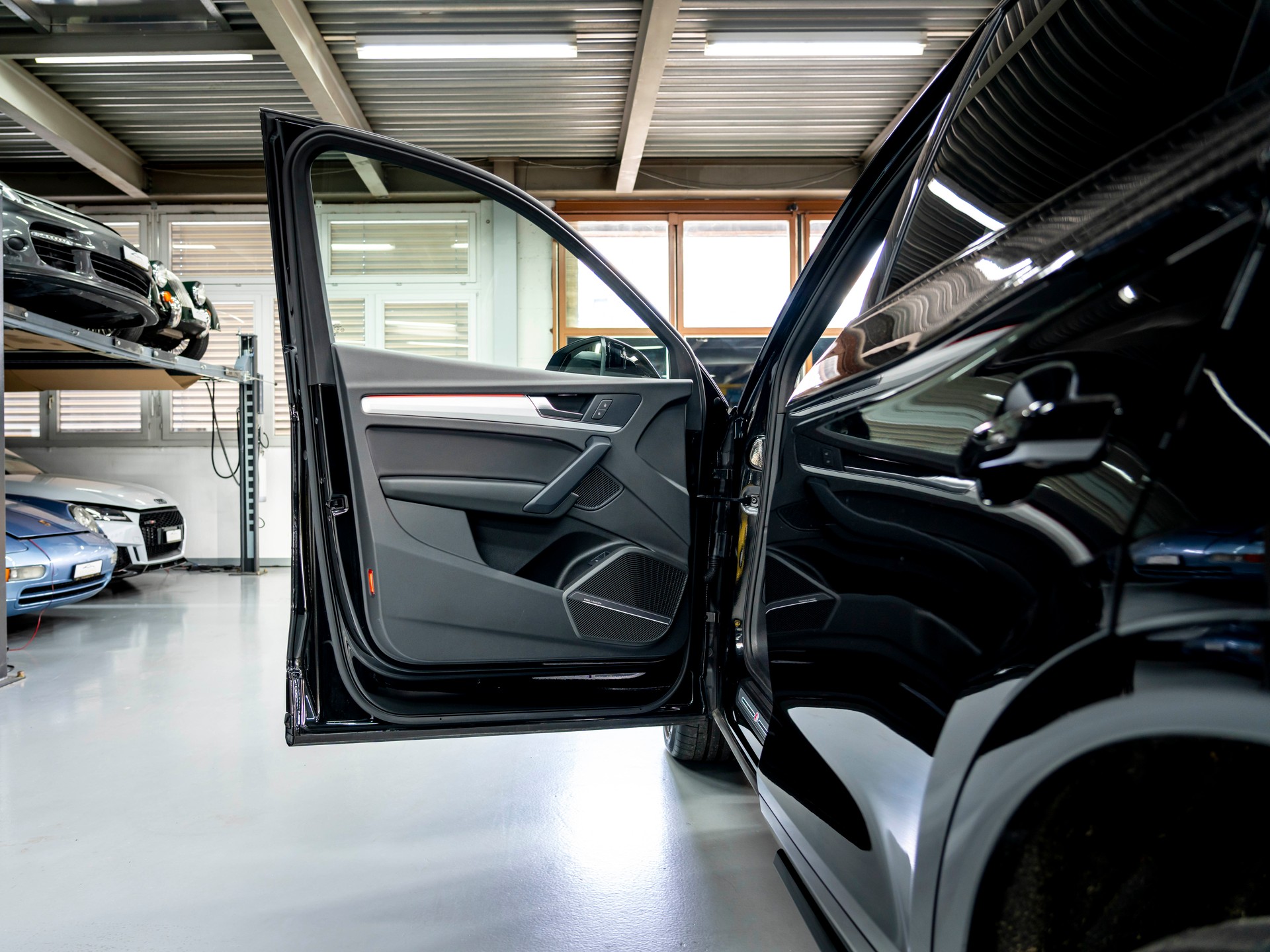 AUDI Q5 45 TFSI S-line quattro S-tronic-image-20