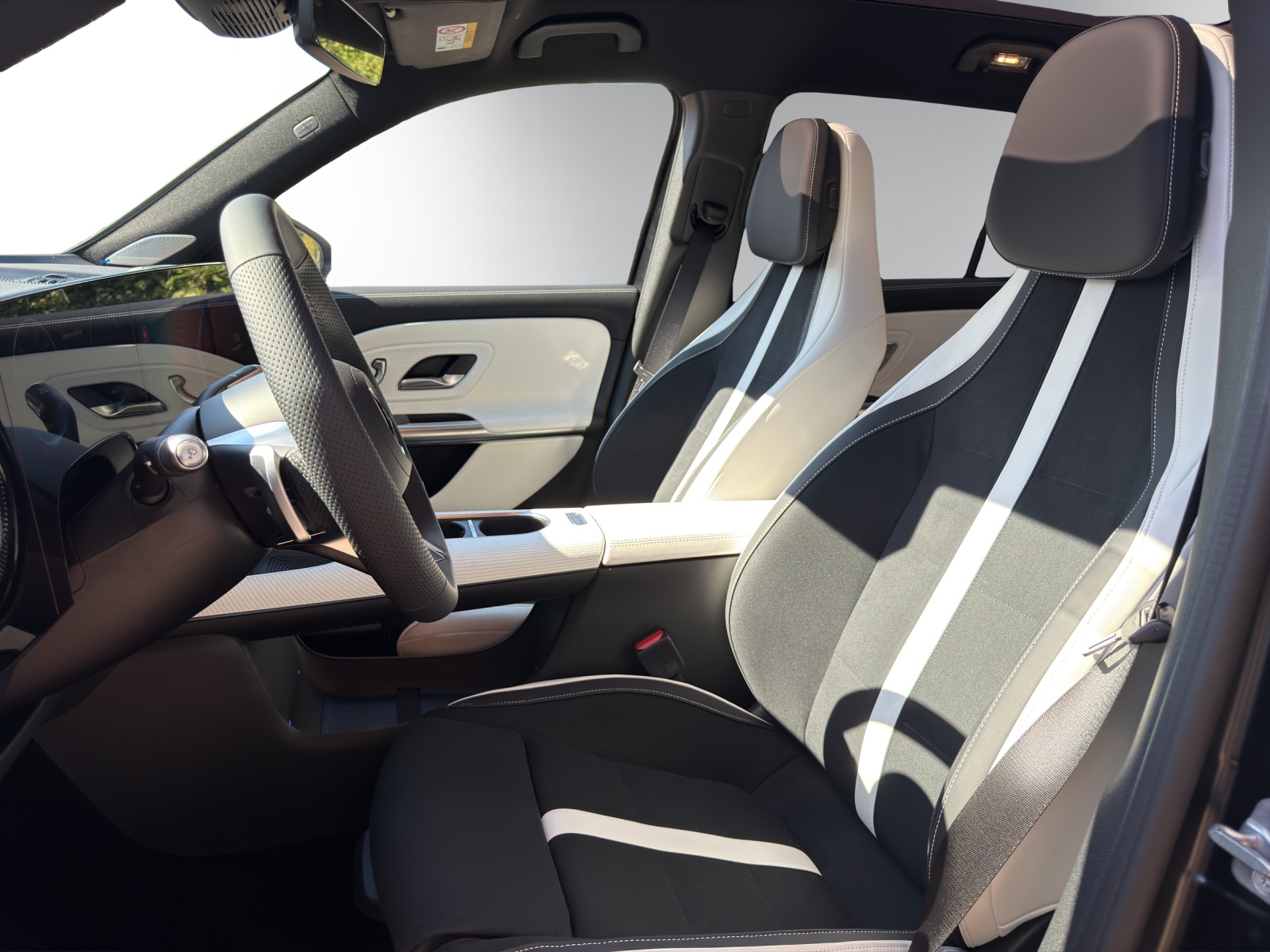 MERCEDES-BENZ GLB 220 4Matic 8G-Tronic-image-8