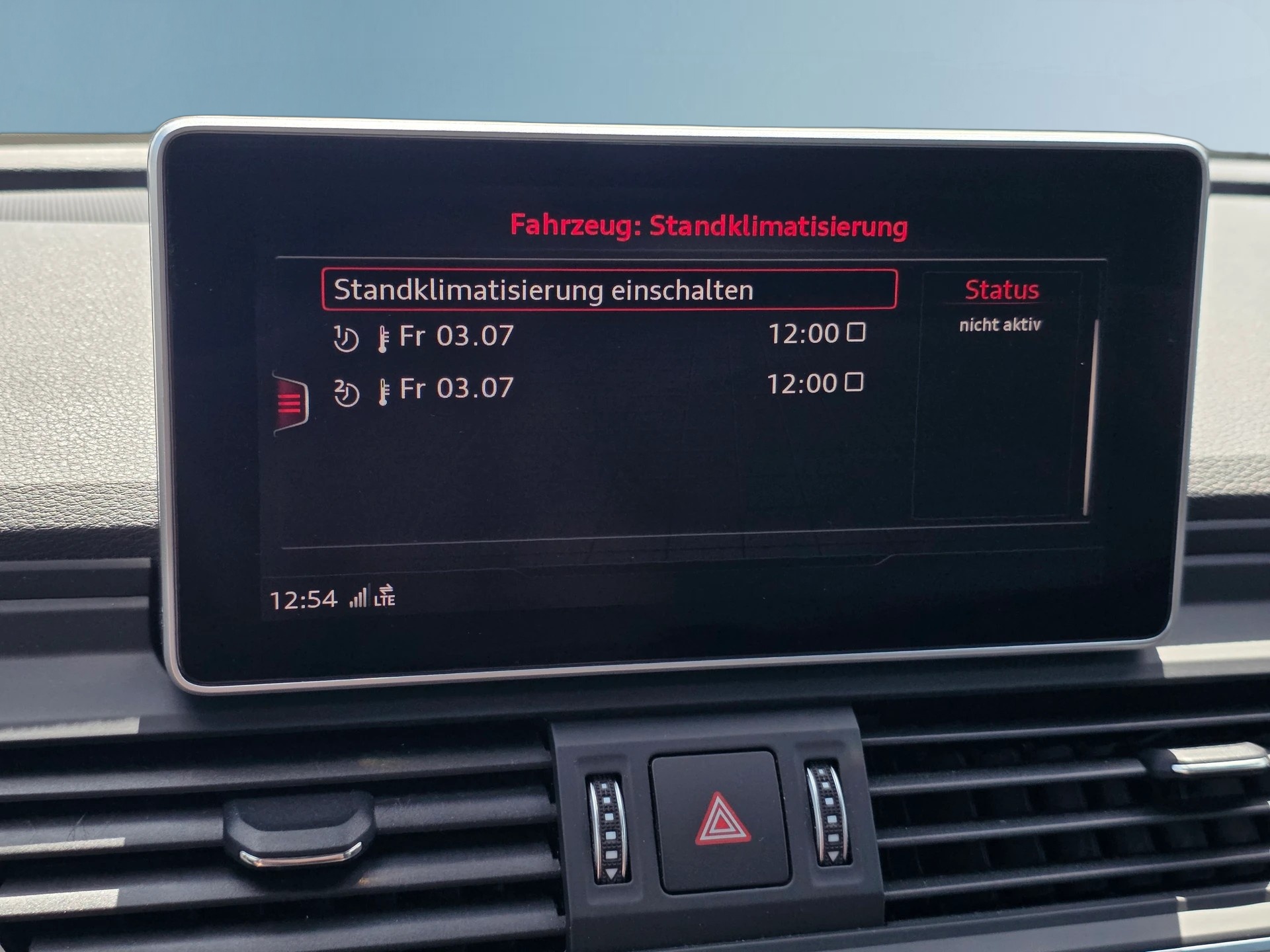 AUDI Q5 55 TFSI e Sport Quattro S-Line * CH-Fahrzeug * Frisch ab MFK * Anhängerkupplung * Panorama * Frisch ab MFK *-image-19