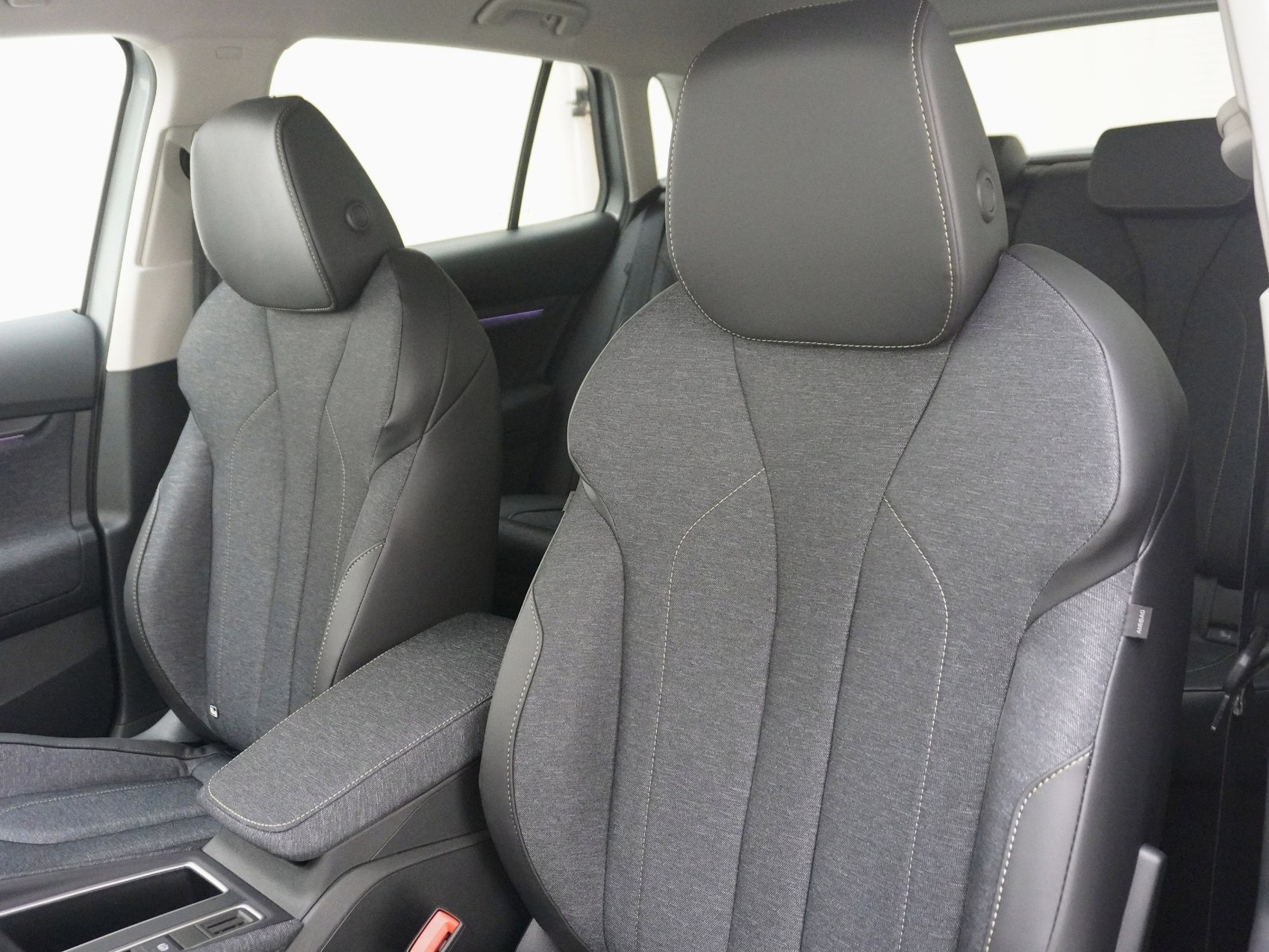 SKODA Elroq 85 Loft Plus-image-11