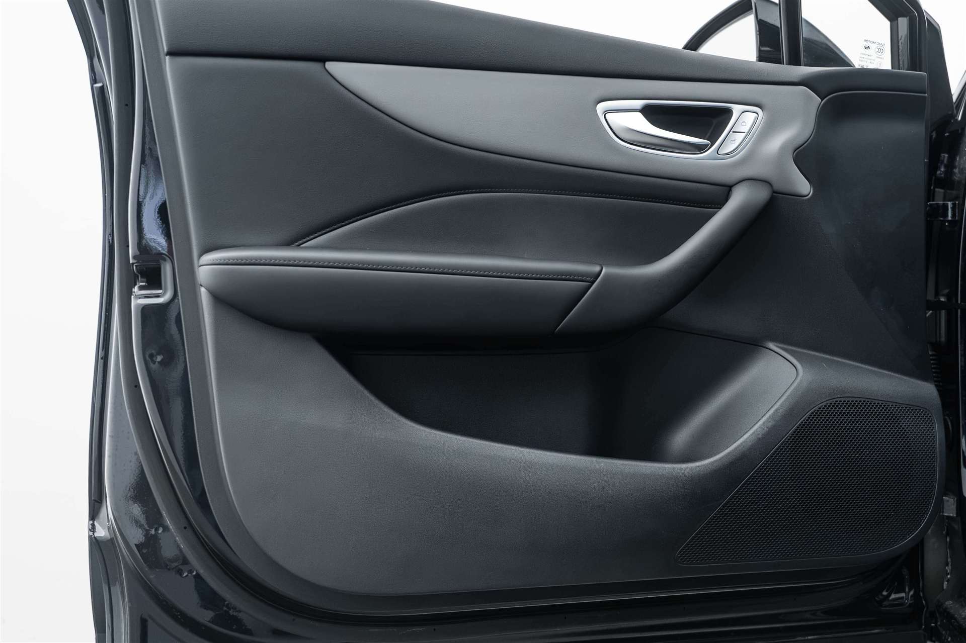 MG MG 4 EV 64kWh Premium Facelift Automat-image-6