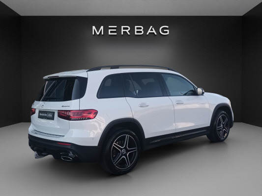 MERCEDES-BENZ GLB 220 AMG Line 4 MAT.-image-1