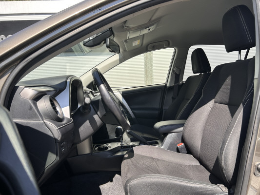 TOYOTA RAV-4 2.5 HSD Trend-image-5