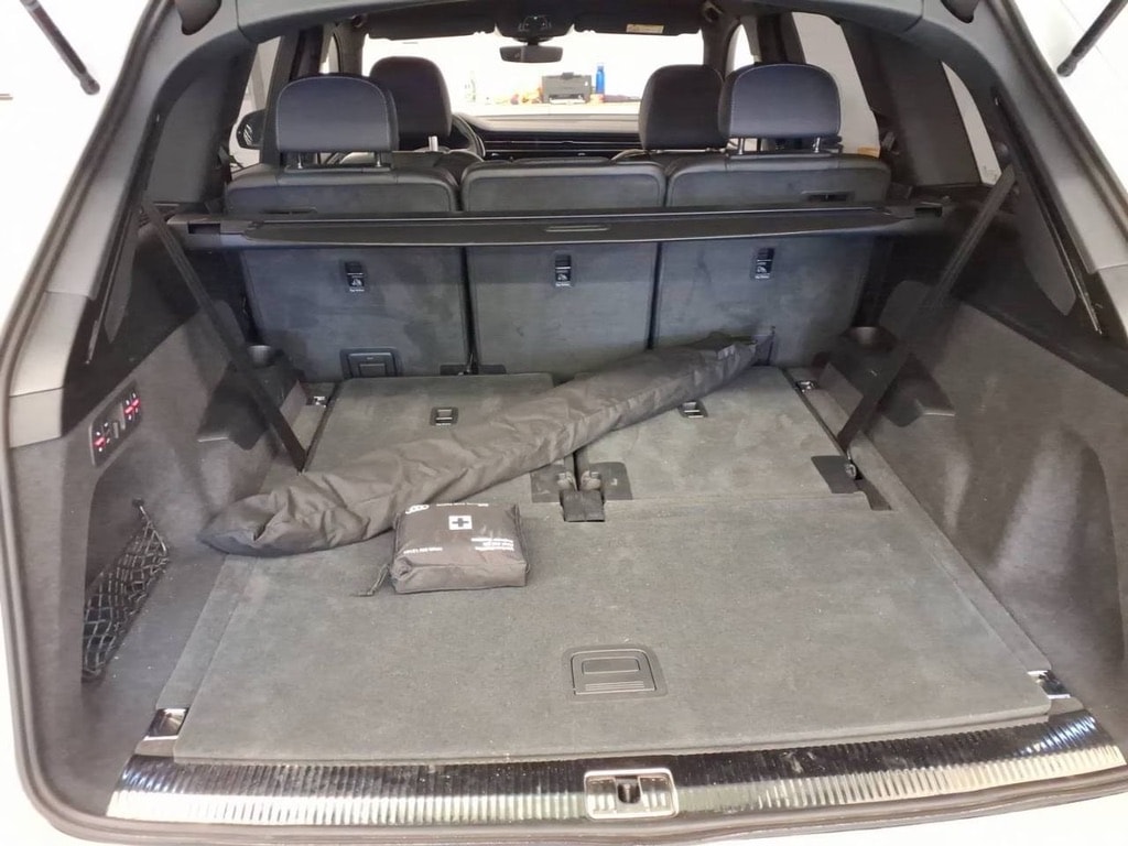 AUDI Q7 SUV TFSI quattro 250 kW S line* 7-Plätzer,5-Jahre Herstellergarantie*-image-5