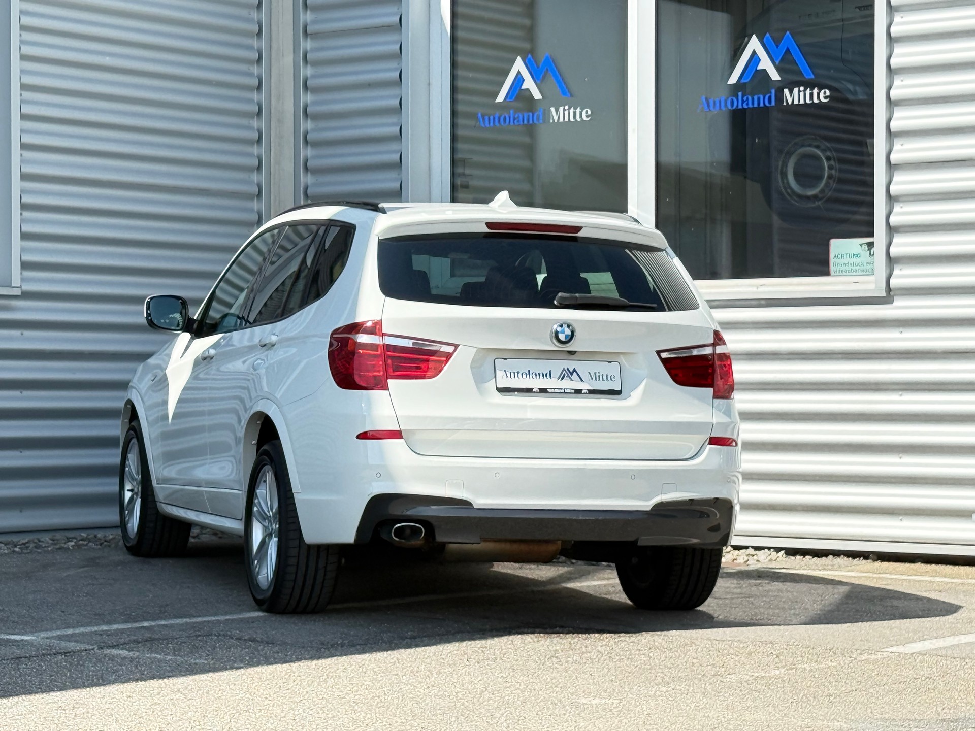 BMW X3 xDrive 20d Steptronic-showroom-element-3