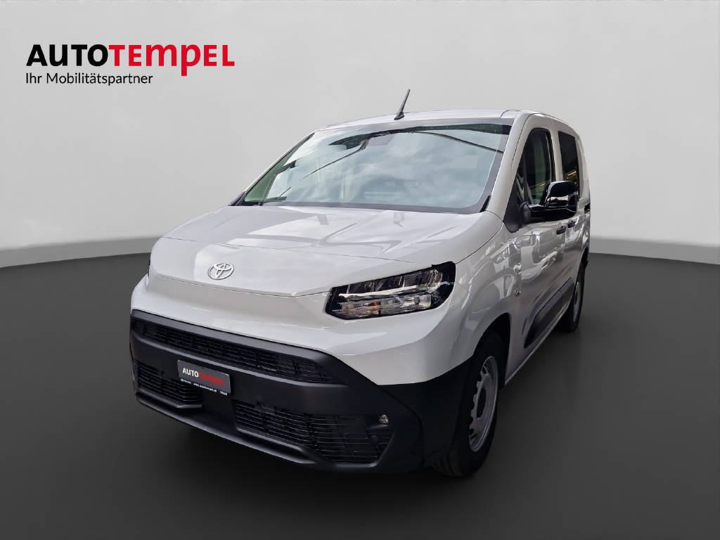 TOYOTA PROACE CITY Van L1 52KWh Activ 48219/117-image-0