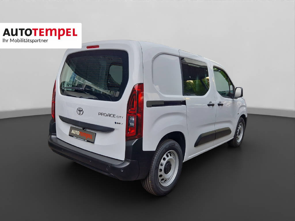 TOYOTA PROACE CITY Van L1 52KWh Activ 48219/117-image-3