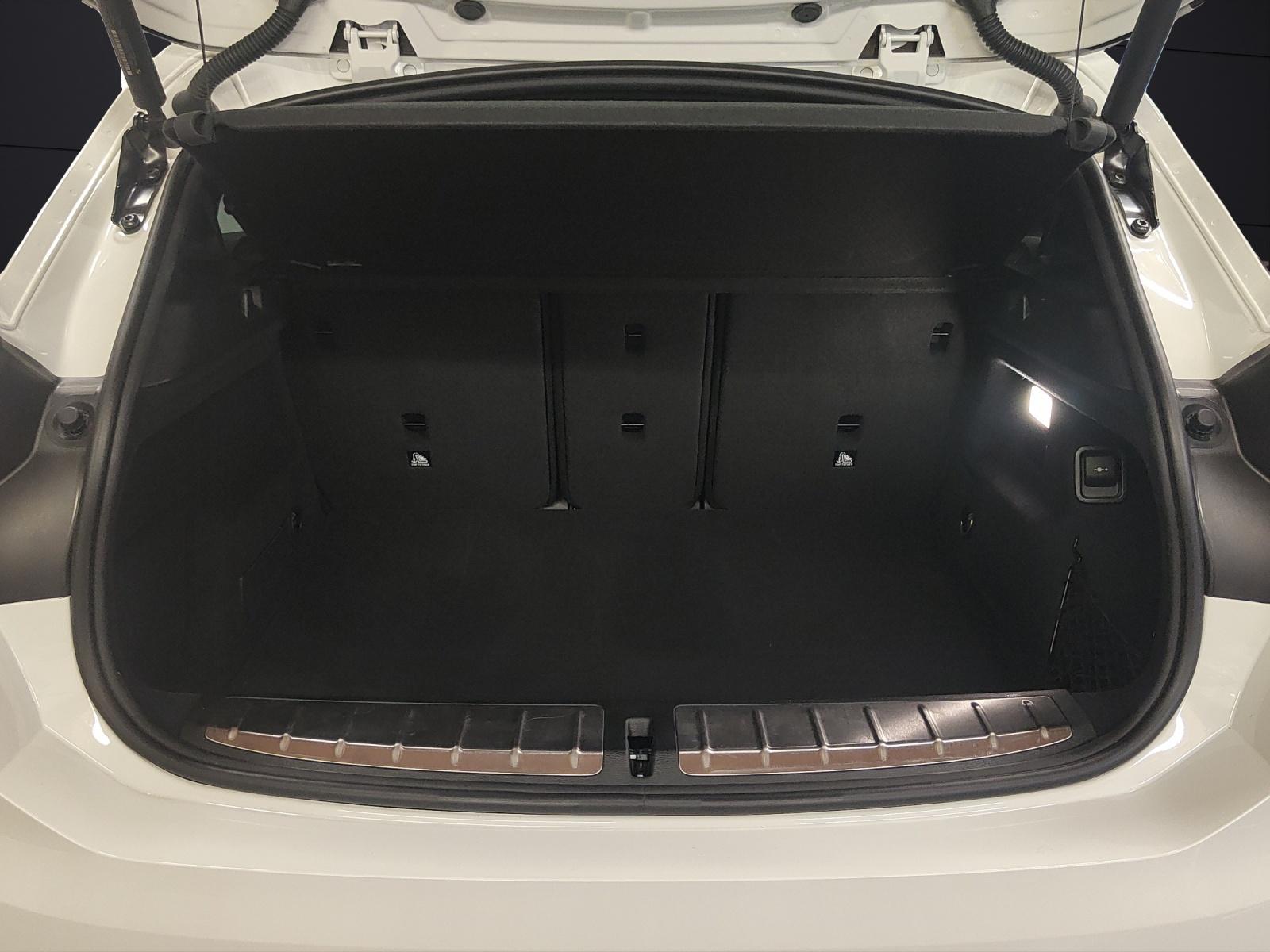 BMW X2 25e xDrive-image-13