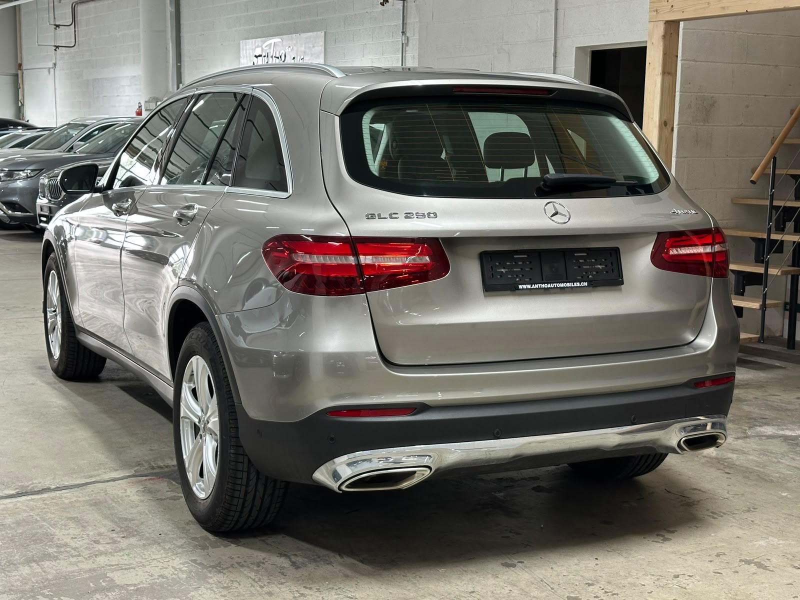 MERCEDES-BENZ GLC 250 Exclusive 4Matic 9G-Tronic-image-5