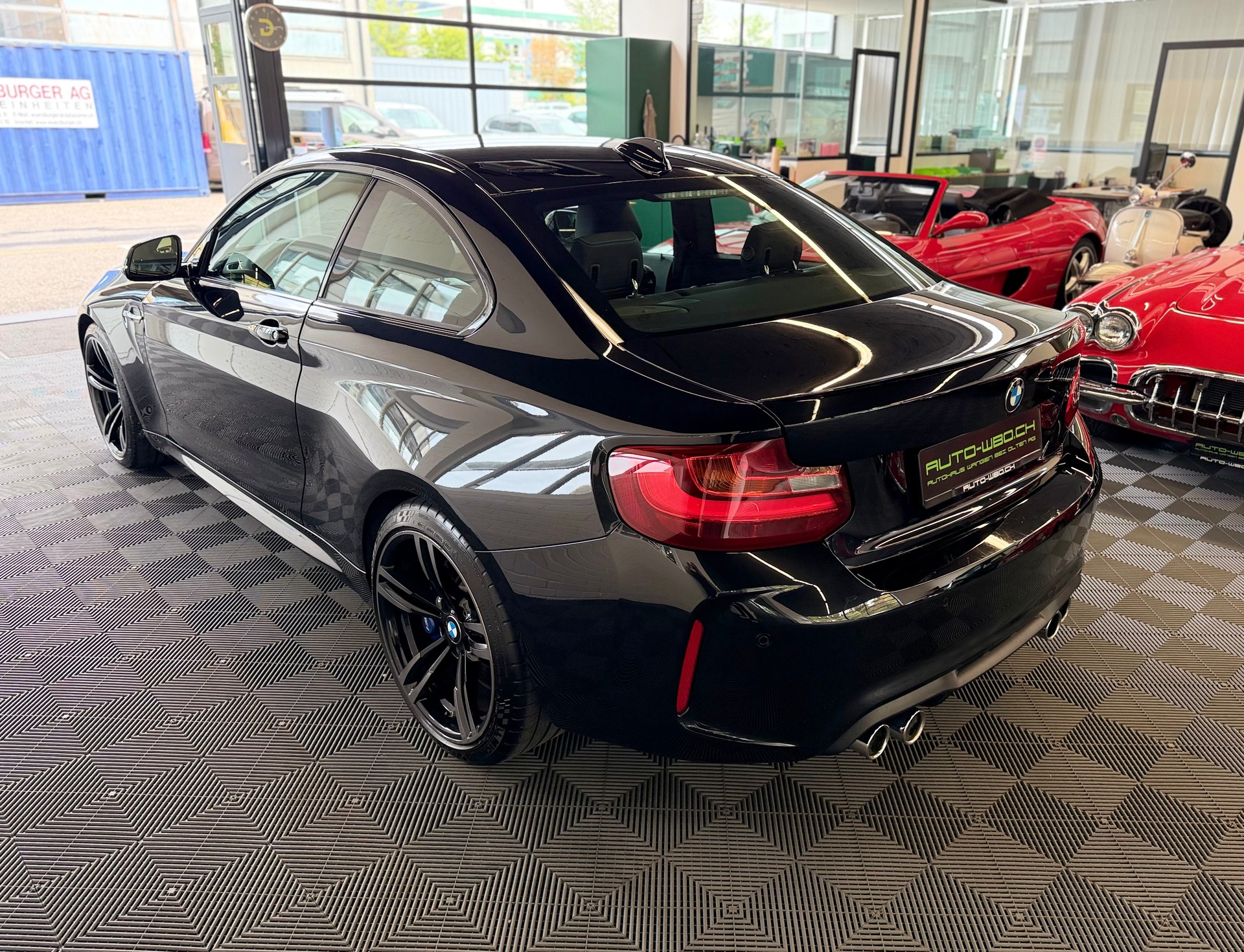 BMW M2 370 PS * SCHALTGETRIEBE MANUELL *-image-4