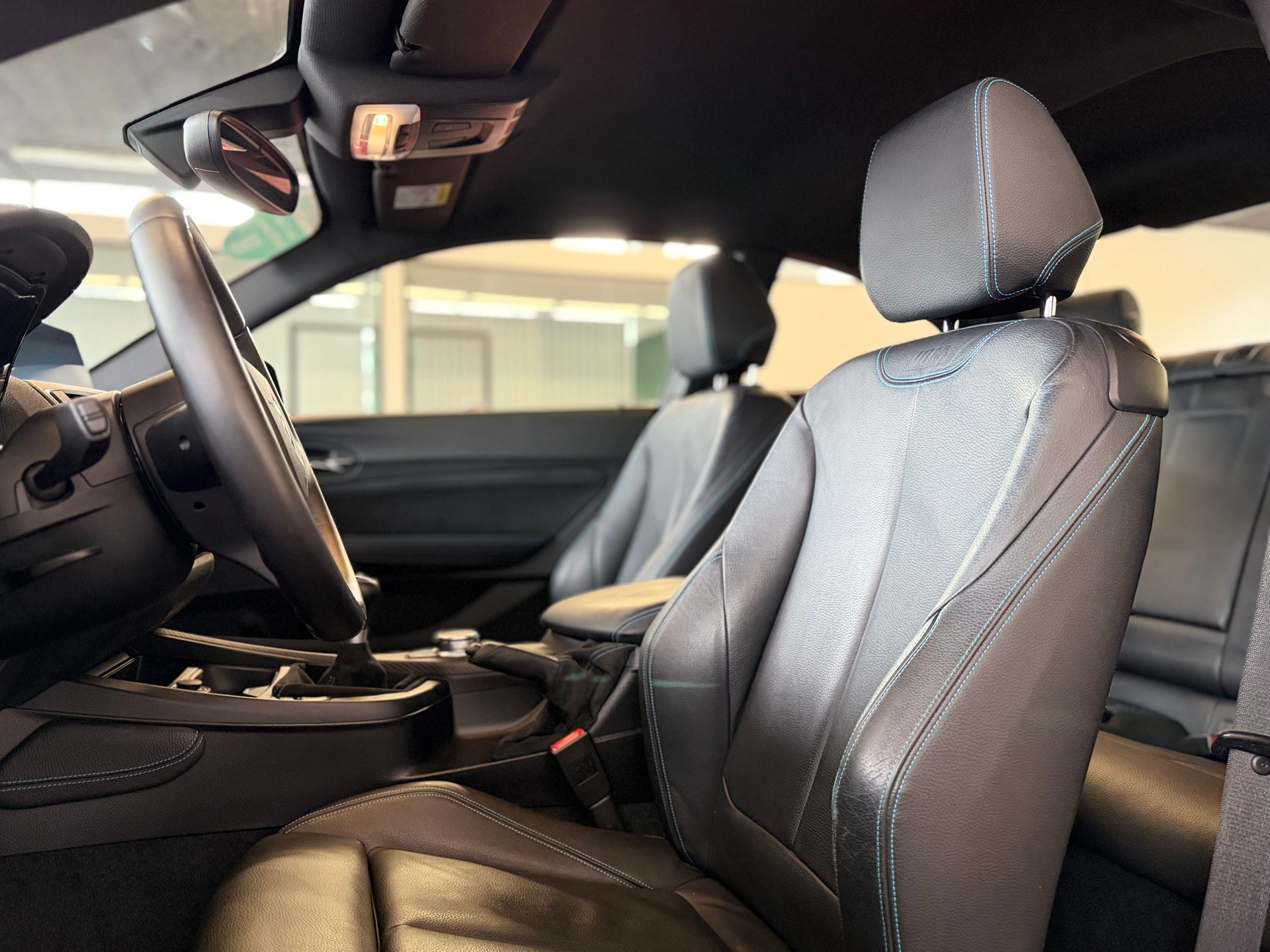 BMW M2 370 PS * SCHALTGETRIEBE MANUELL *-image-10