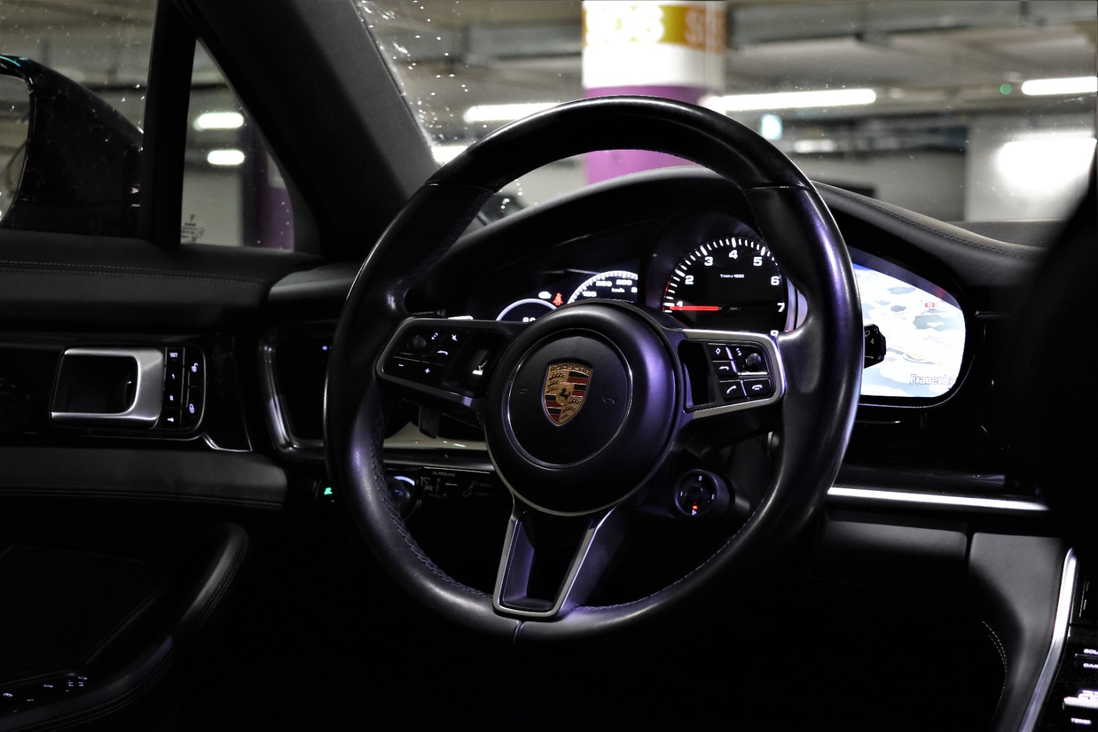 PORSCHE Panamera 4S Sport Turismo PDK-image-10