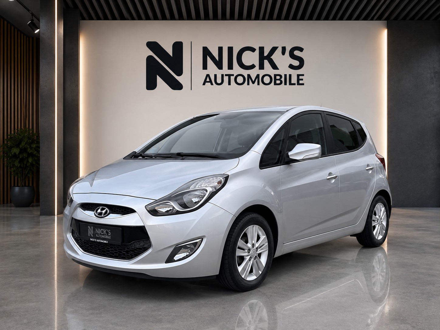 HYUNDAI iX20 1.6 Premium-image-0