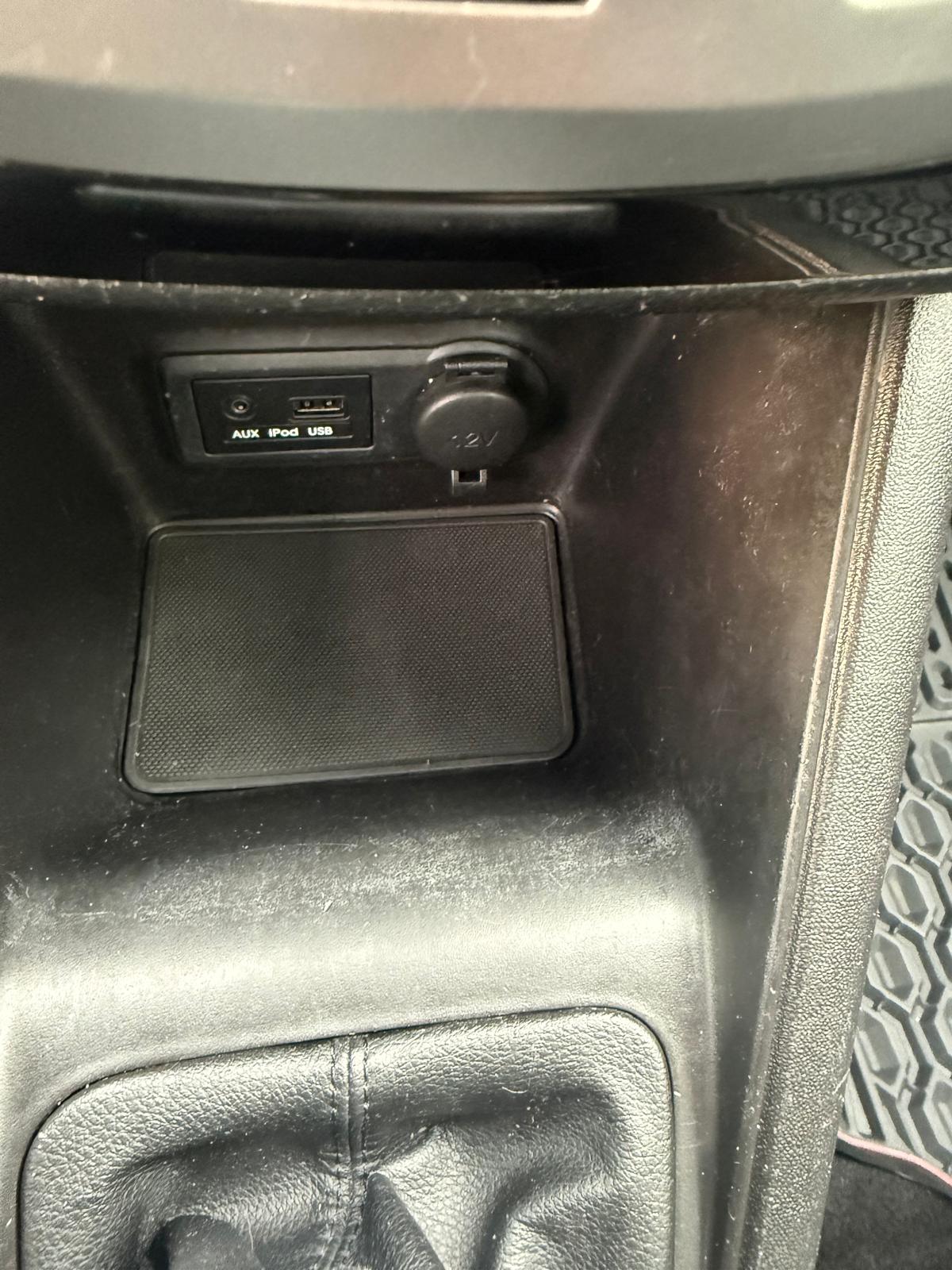 HYUNDAI iX20 1.6 Premium-image-8