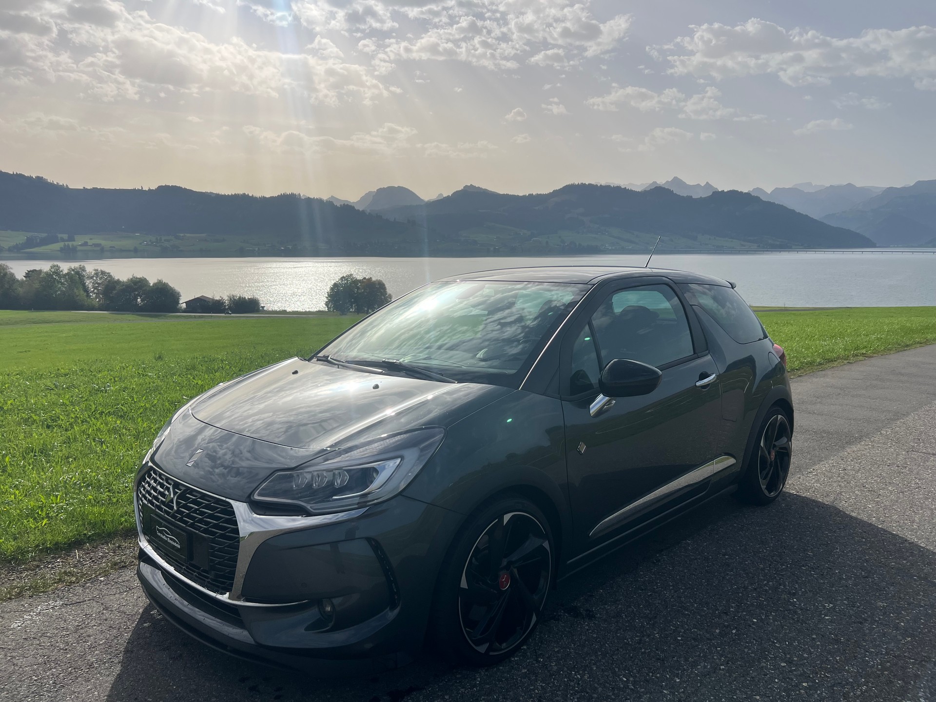 DS AUTOMOBILES DS 3 1.6 THP Performance Black-image-0