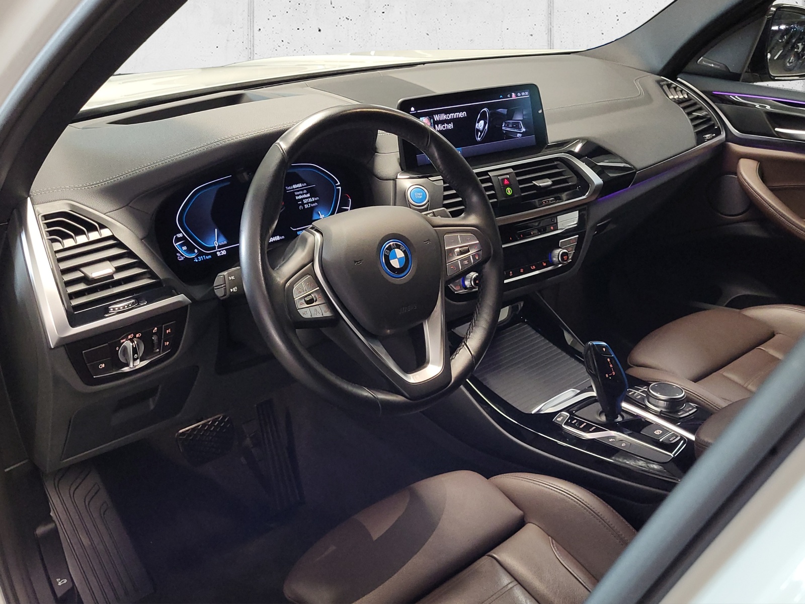 BMW iX3 Impressive-image-11