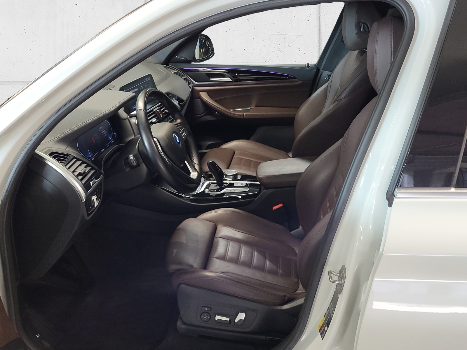 BMW iX3 Impressive-image-9