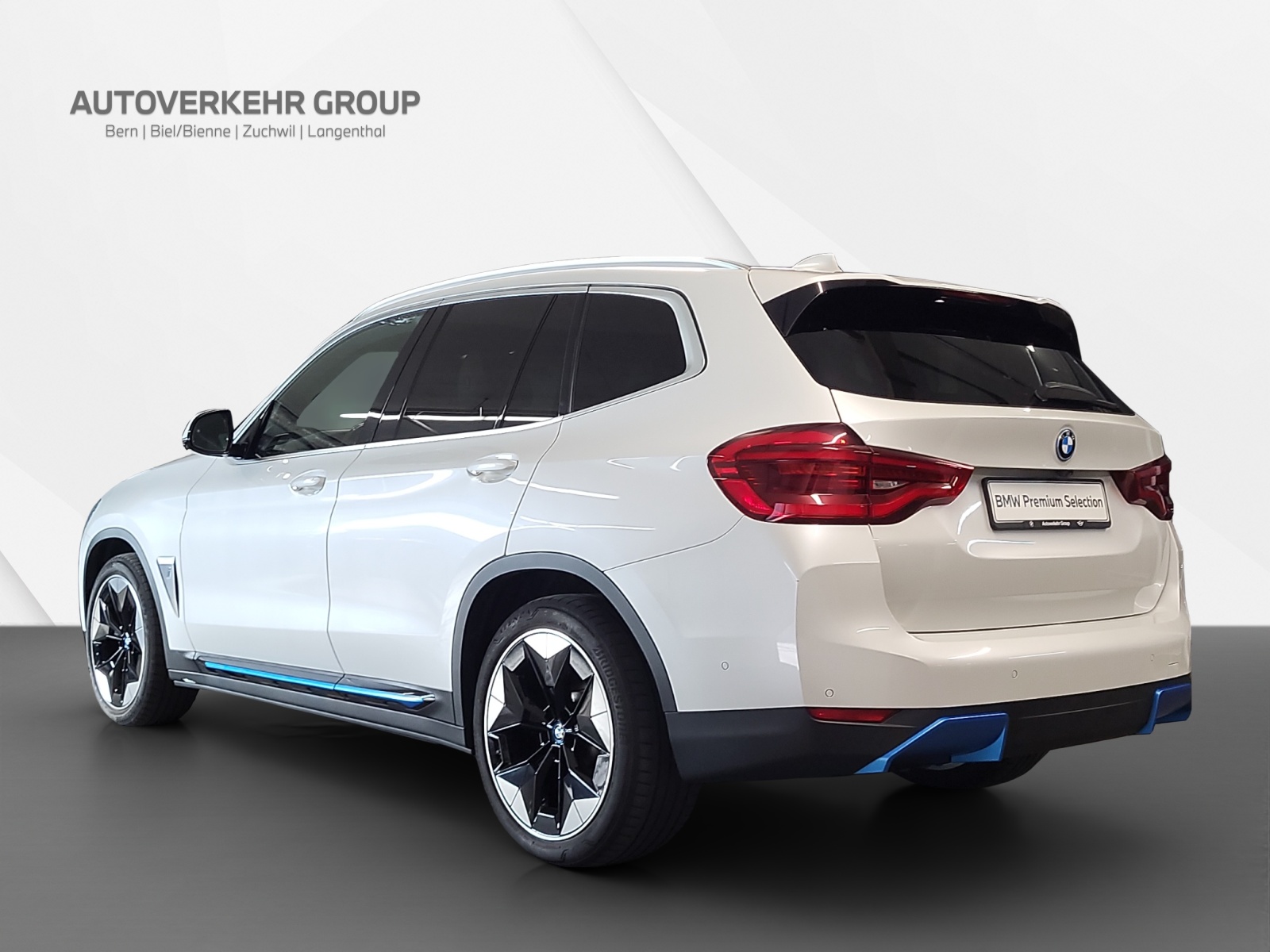 BMW iX3 Impressive-image-6