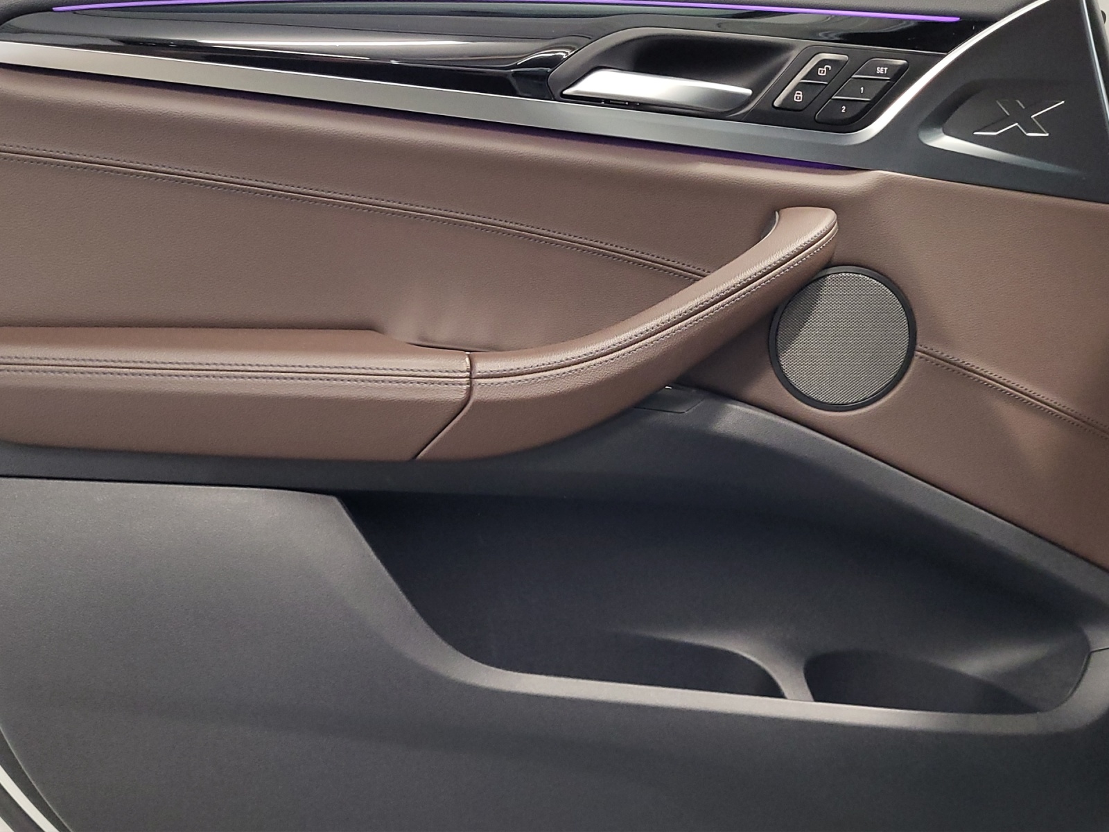 BMW iX3 Impressive-image-10