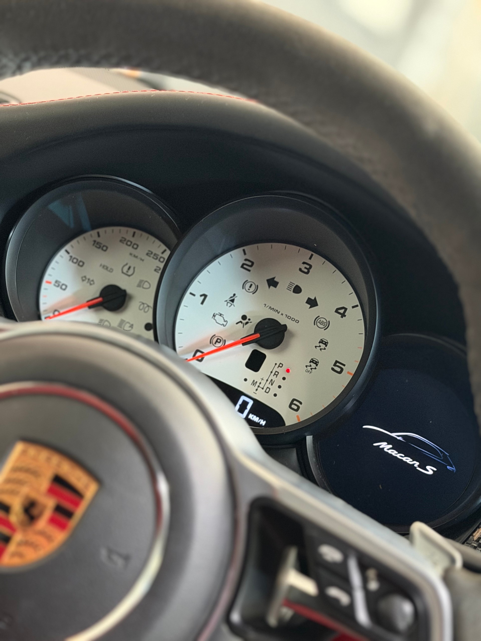 PORSCHE Macan S Diesel PDK-image-11