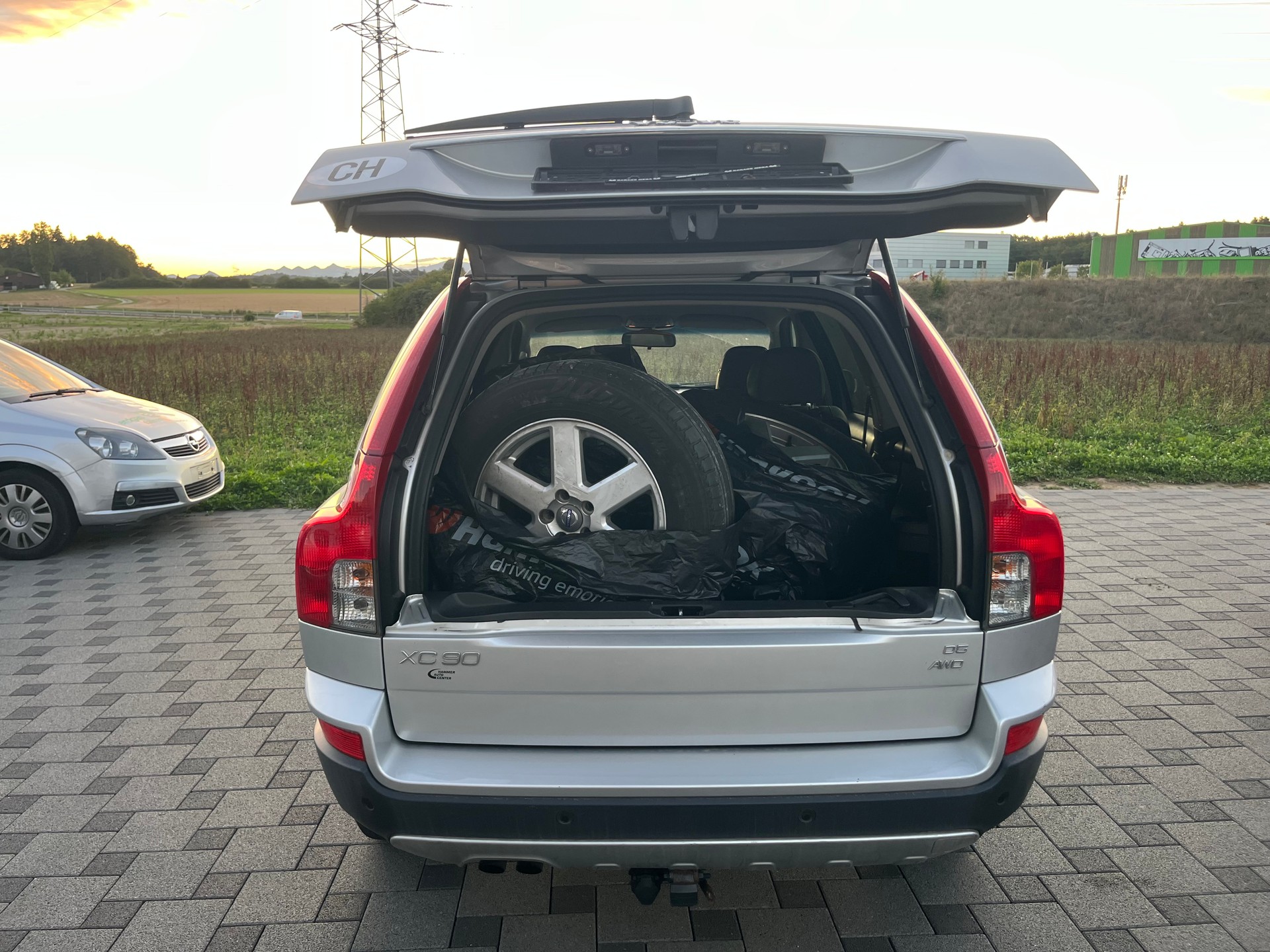 VOLVO XC90 D5 AWD Ocean Race Geartronic-image-8