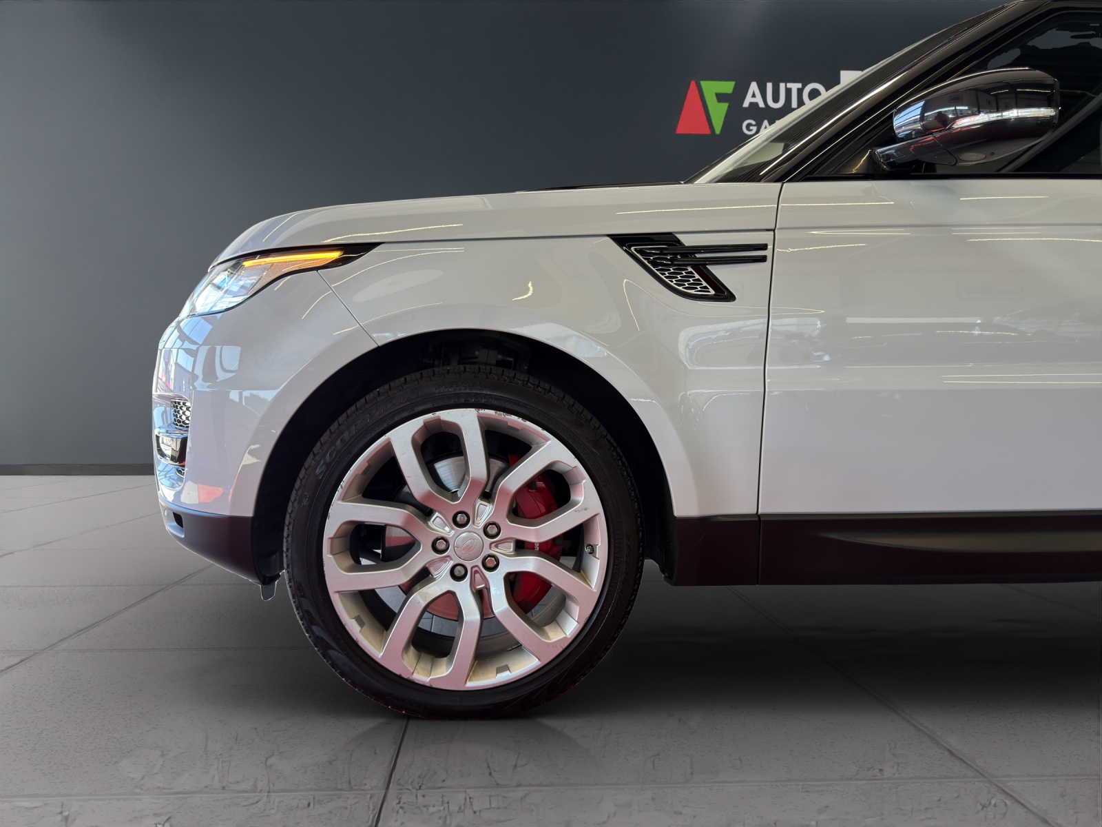 LAND ROVER Range Rover Sport 3.0 SDV6 HSE Dynamic Automatic-image-10