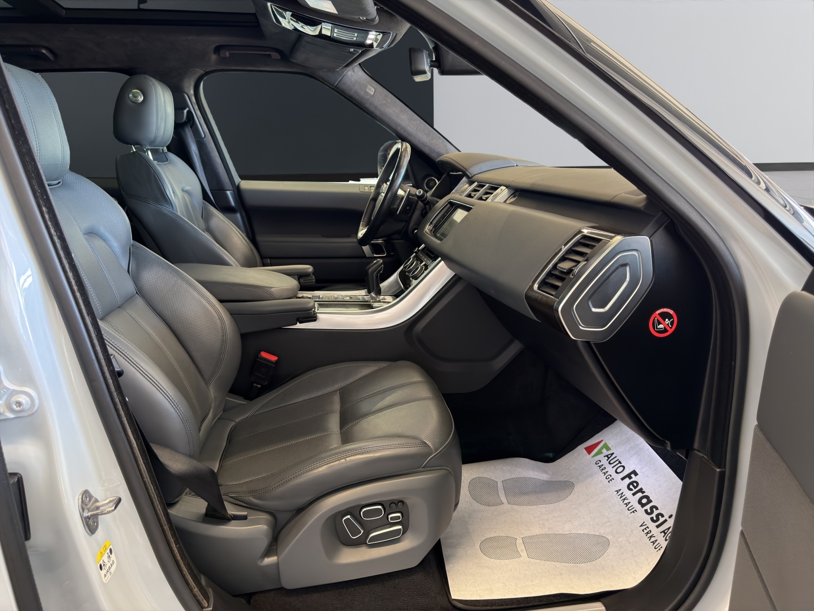 LAND ROVER Range Rover Sport 3.0 SDV6 HSE Dynamic Automatic-image-20