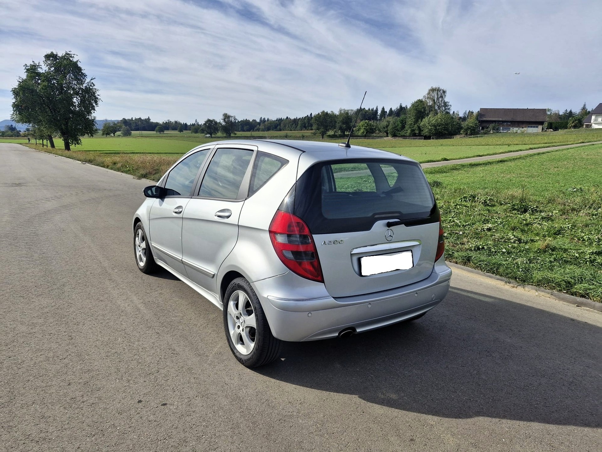 MERCEDES-BENZ A 200 Elégance-image-3
