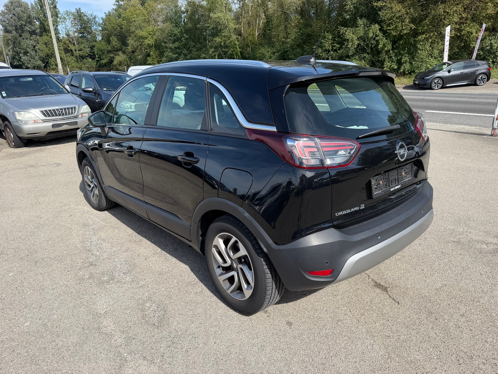 OPEL Crossland X 1.2i Design Line-image-4