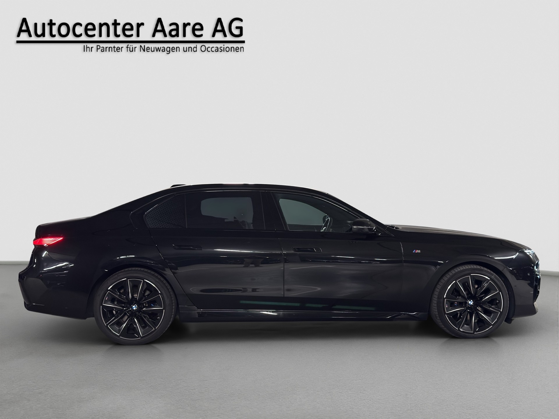 BMW 740d xDrive 48V M Sport Pro | EXECUTIVE LOUNGE SEATING | NP 194'240-image-7