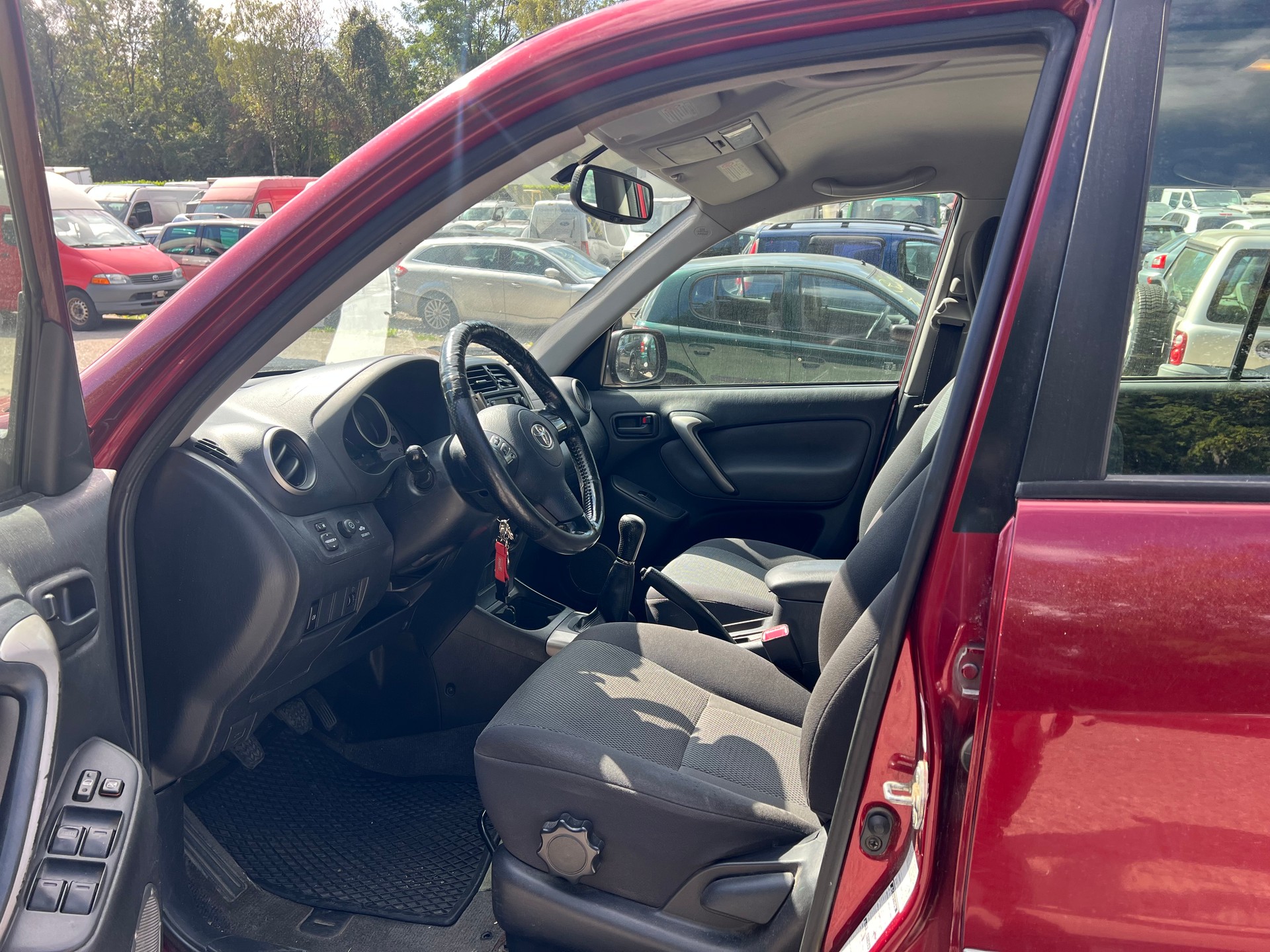 TOYOTA RAV-4 2.0 16V Linea Terra-image-5