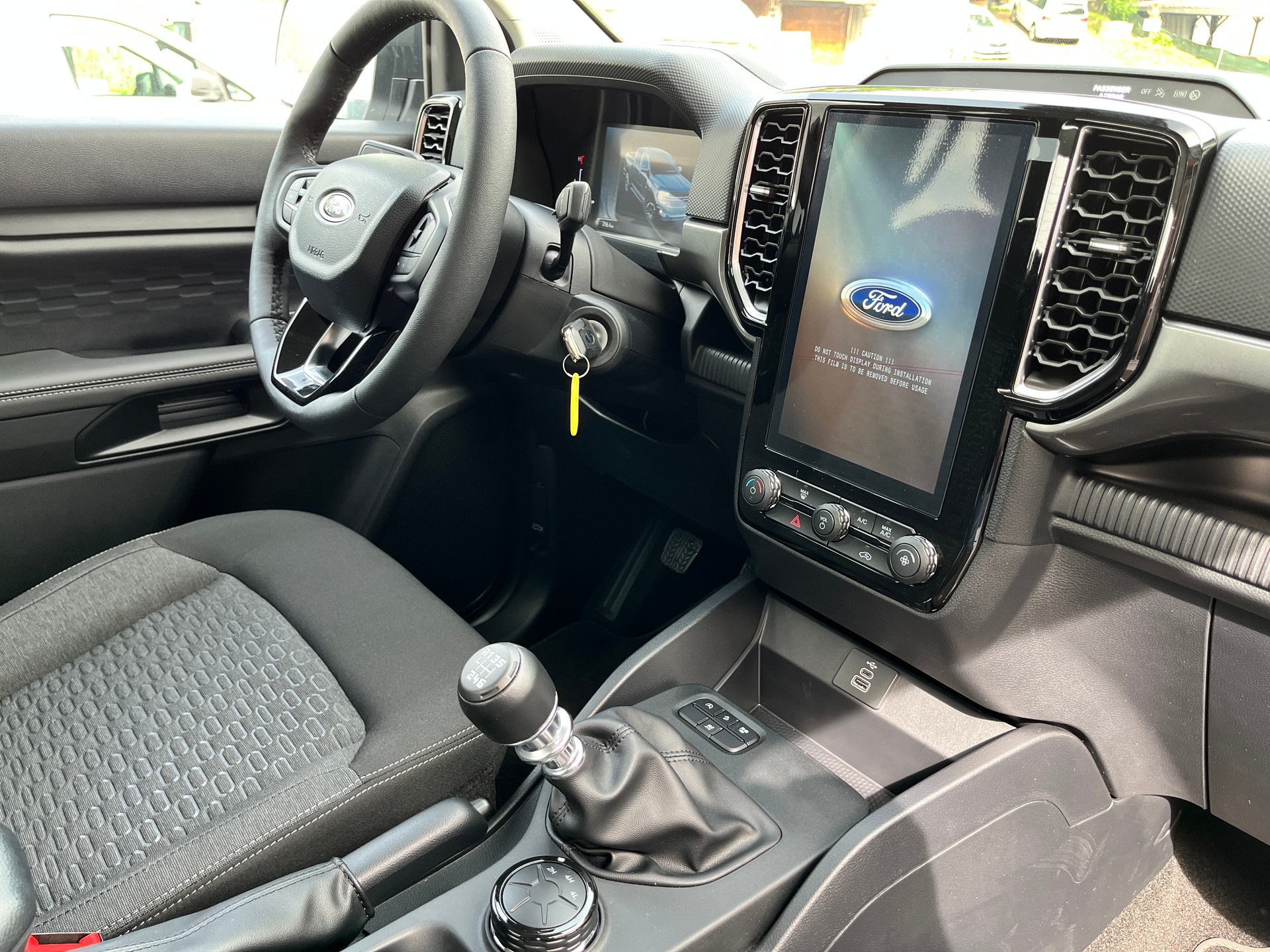 FORD Ranger XLT 2.0 Eco Blue 4x4-image-6